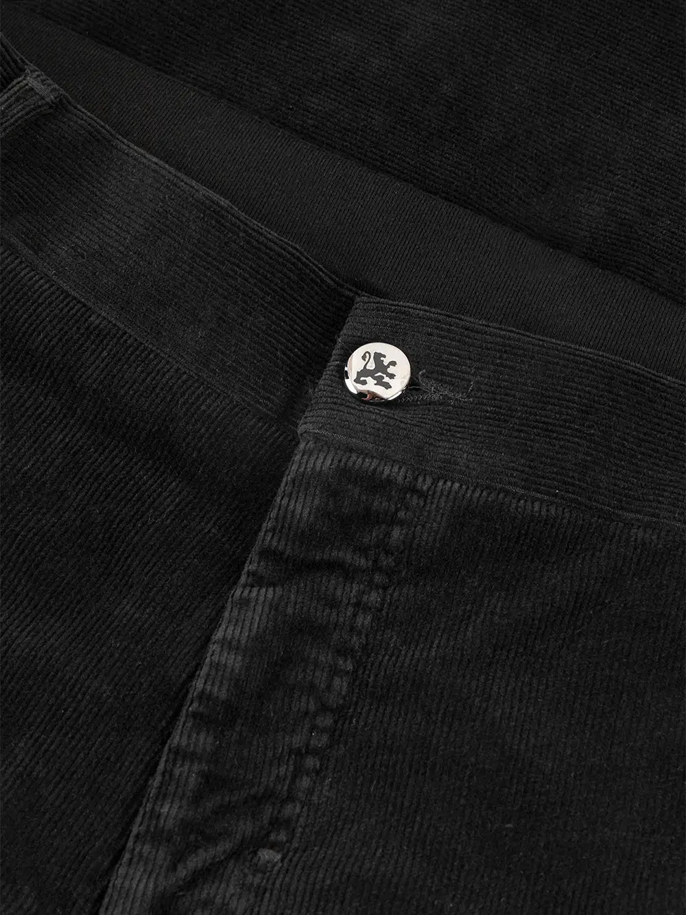 بنطلون محبوك