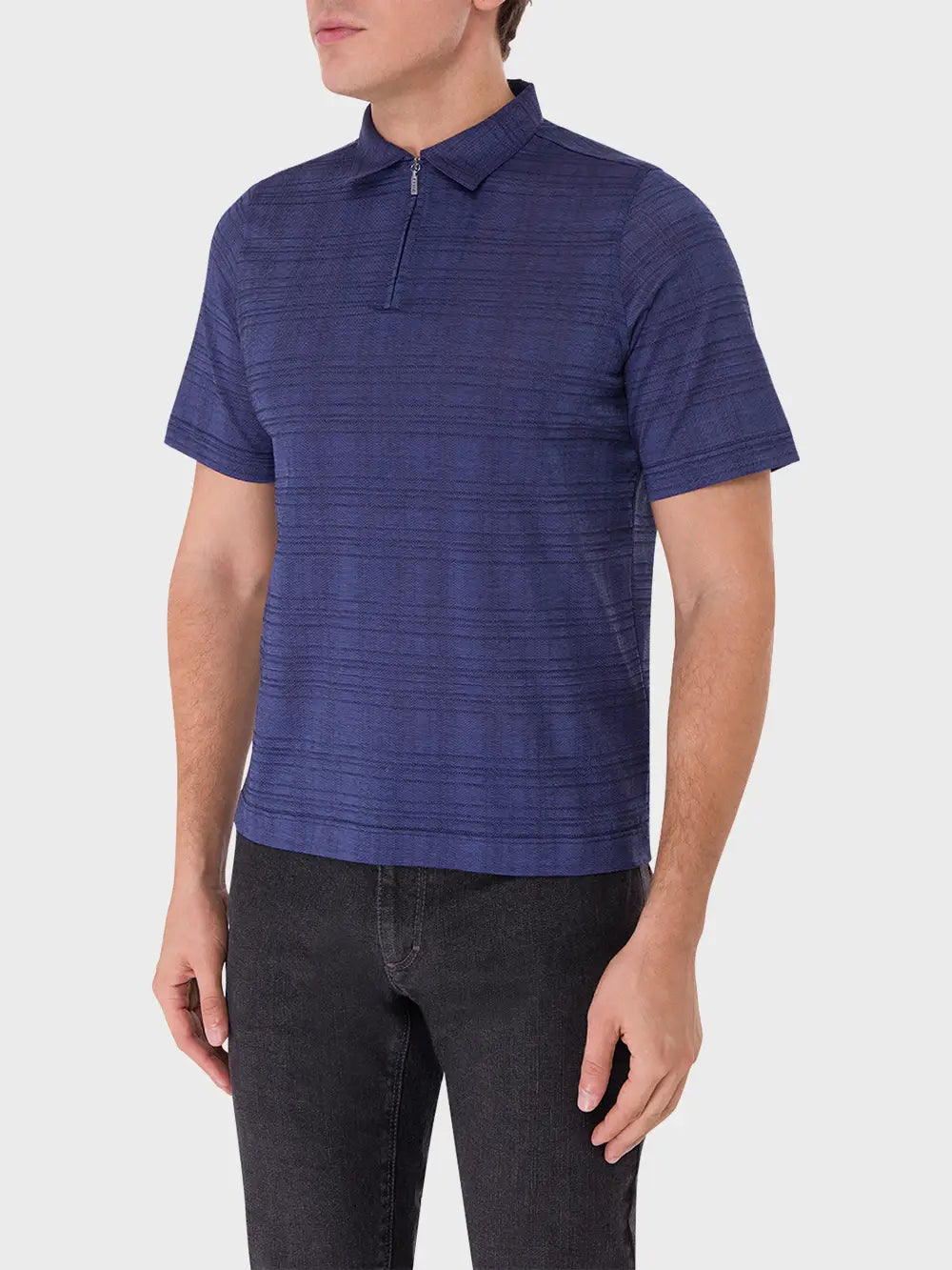 بولو كلاسيكي قصير الأكمام بسحاب كلاسيكي