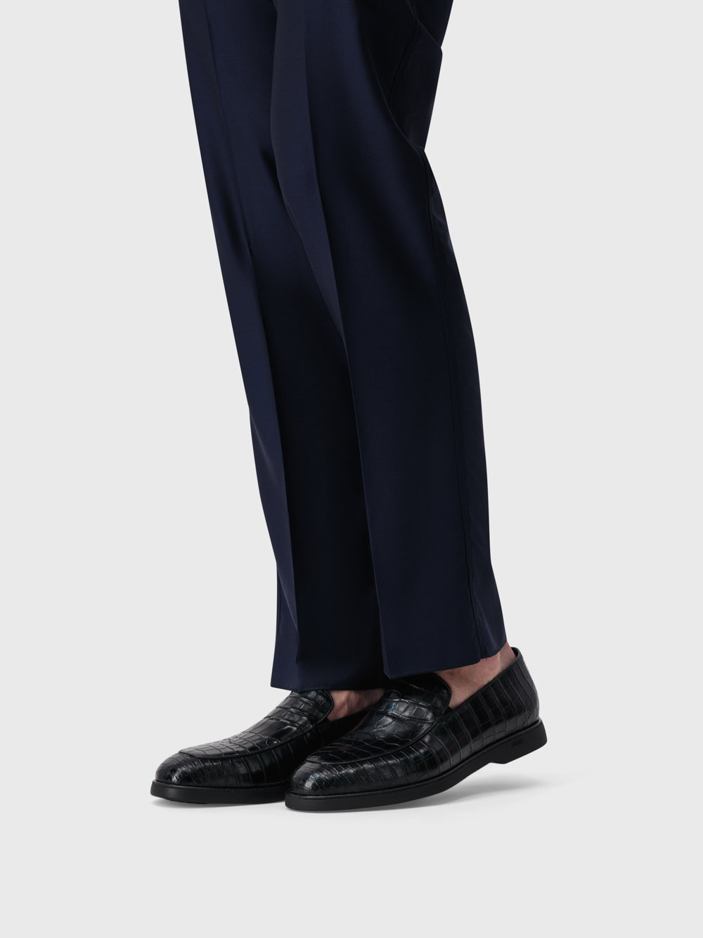 حذاء رسمي من جلد التمساح - أسود