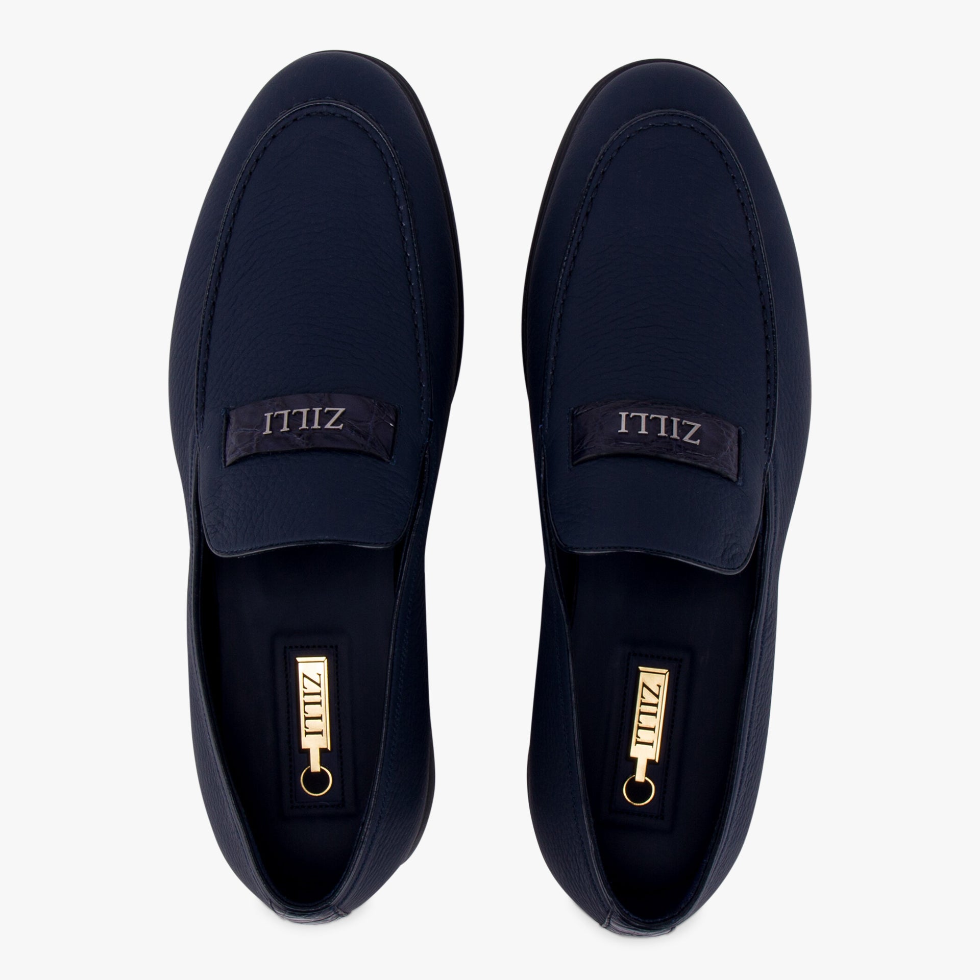 حذاء بدون كعب فاخر من جلد الغزال والكايمان