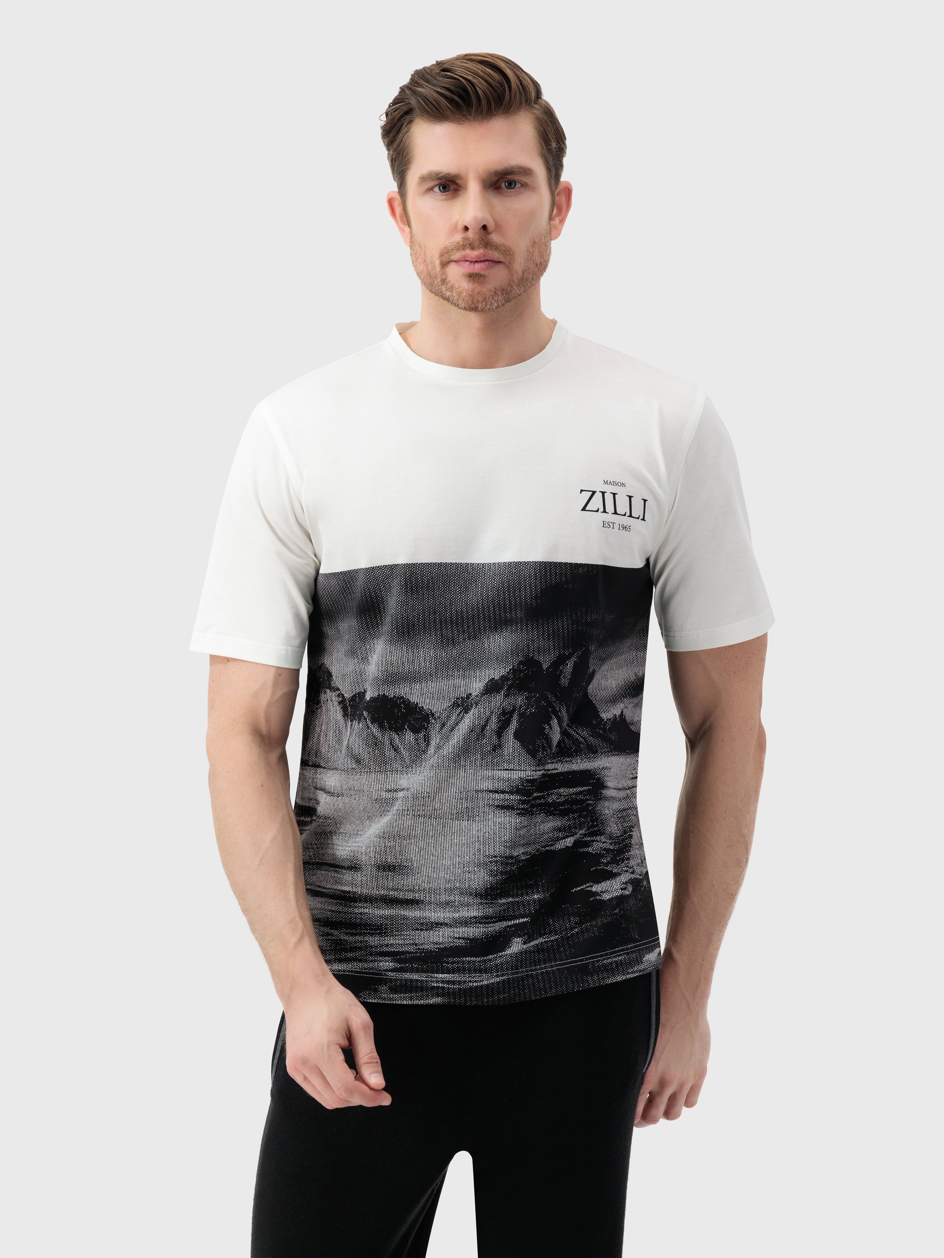 تي شيرت محبوك مع رسومات جبلية