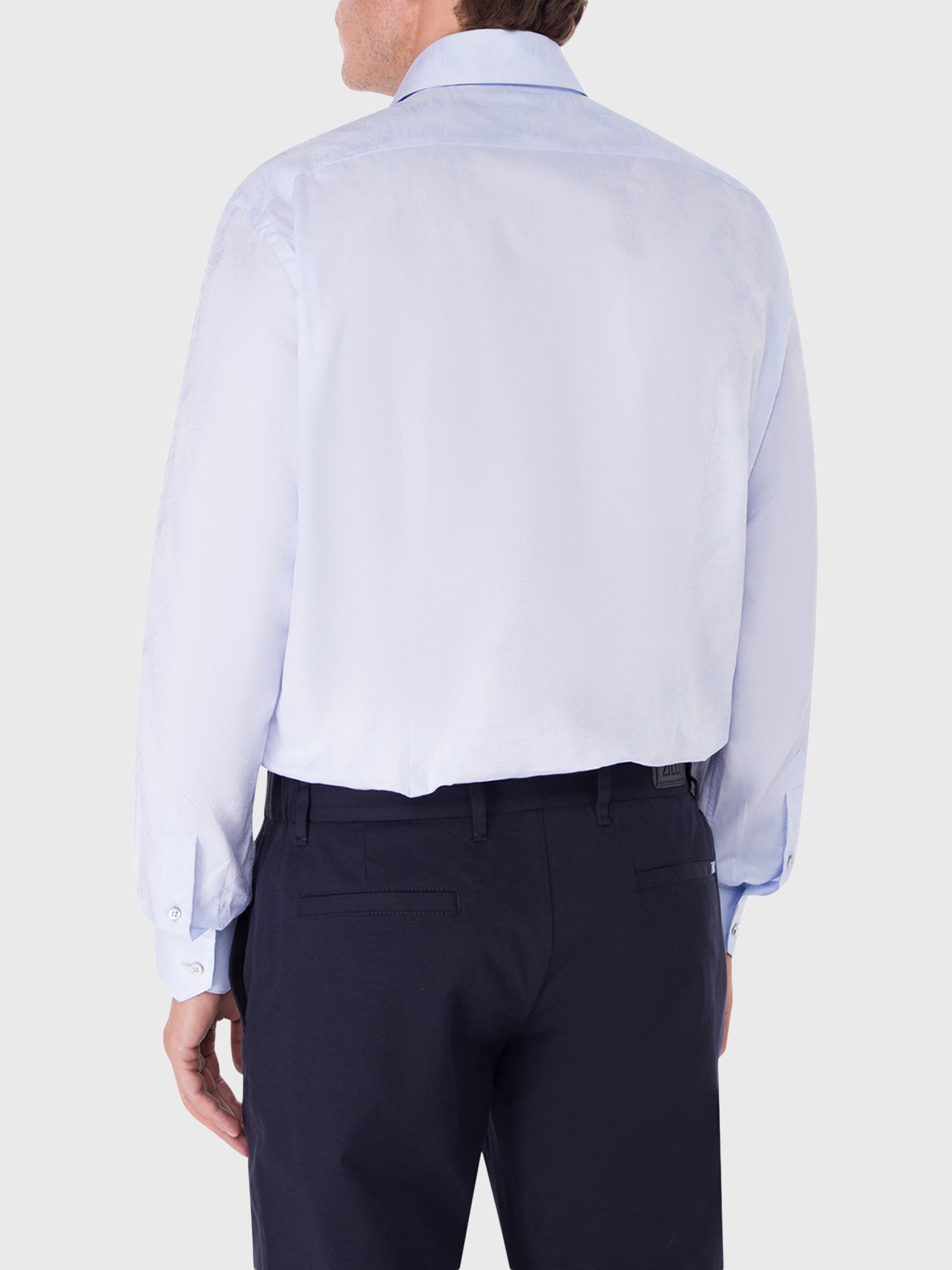 قميص قطن بأكمام طويلة