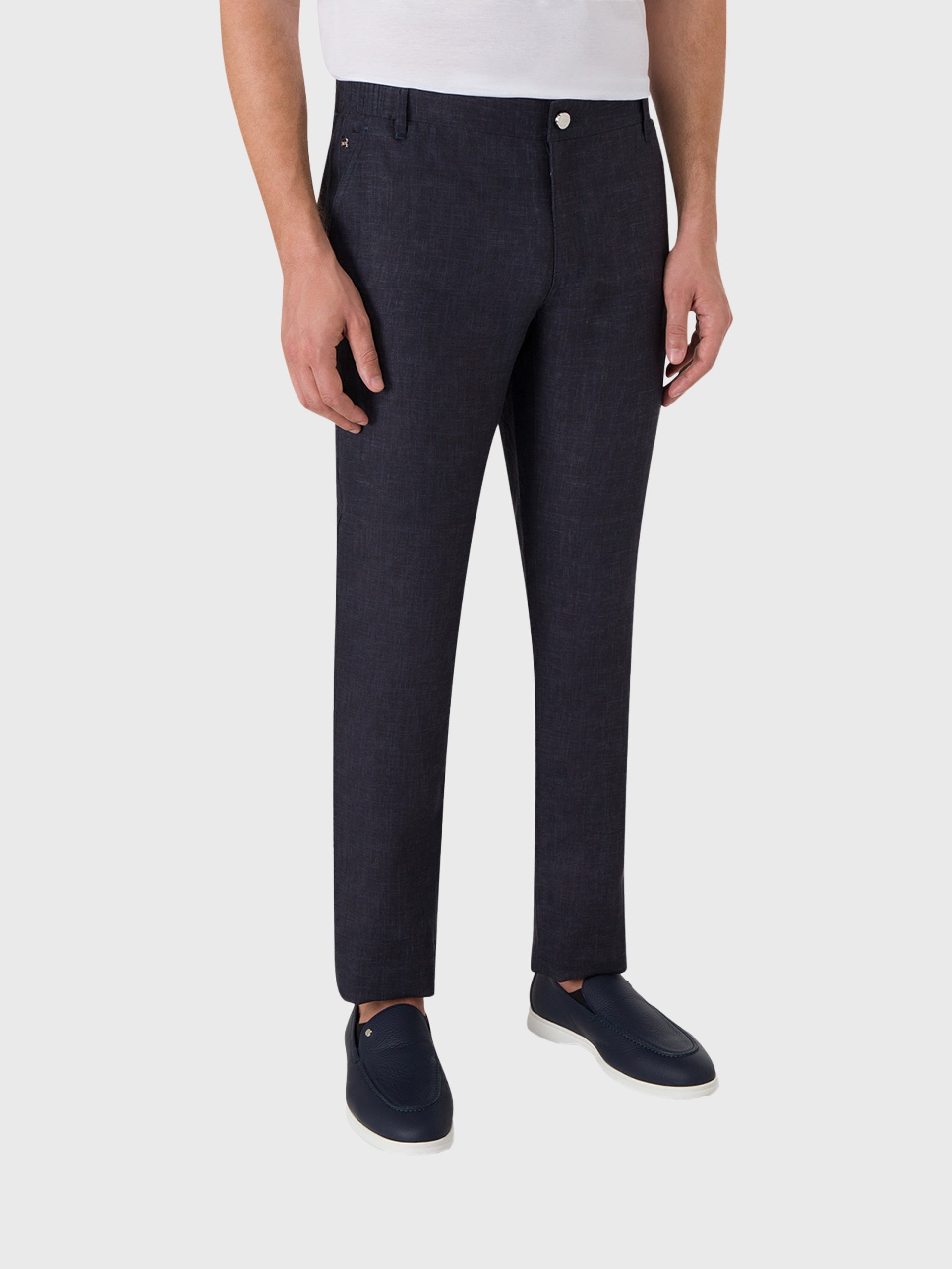 بنطلون كتان