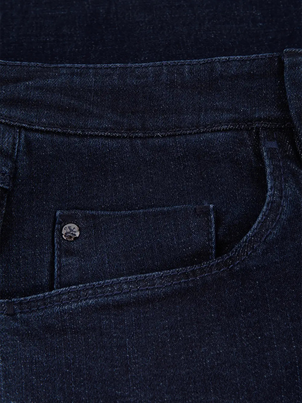 Regular Fit Jeans with Griffon Embroidery Alligator Inlay