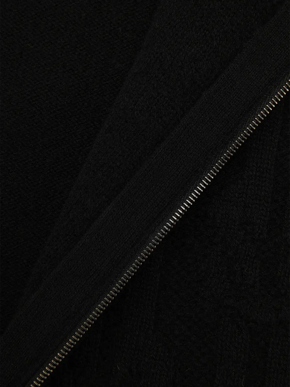Cashmere Cardigan with Suede Calfskin Details