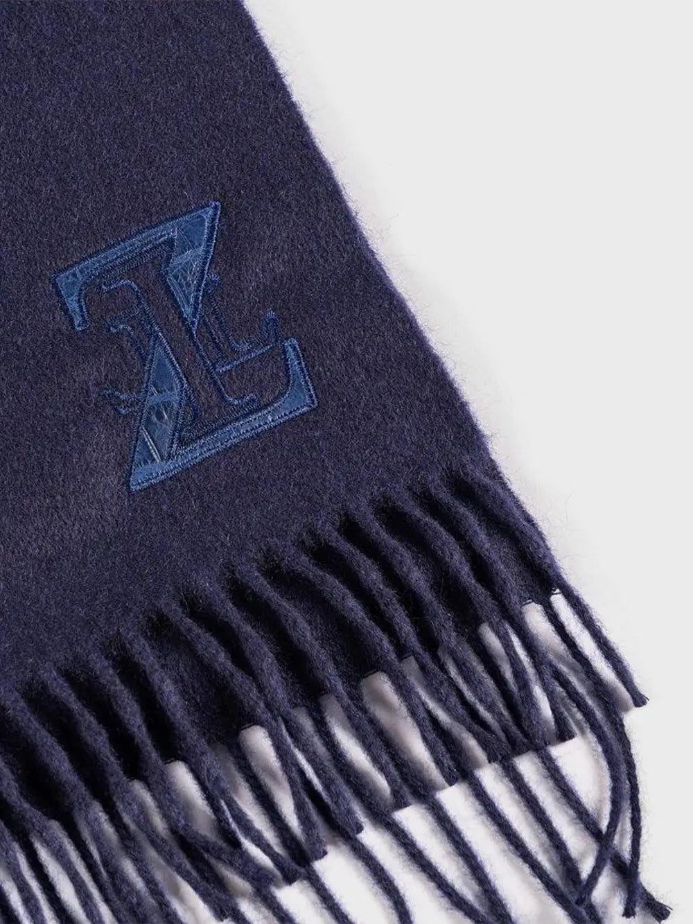 Insigne Scarf