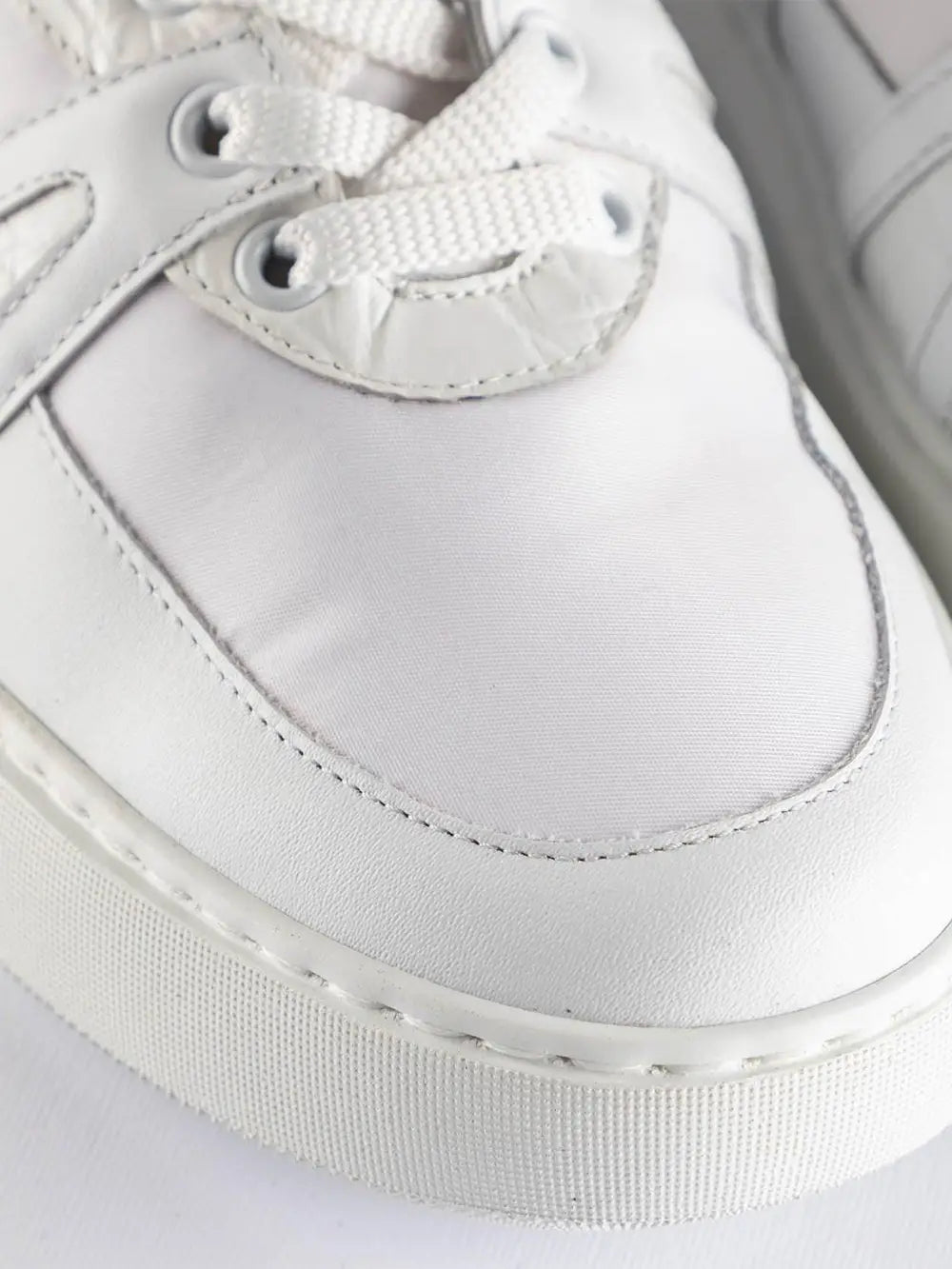 Sneakers from Sport line fabric with crocodile trim