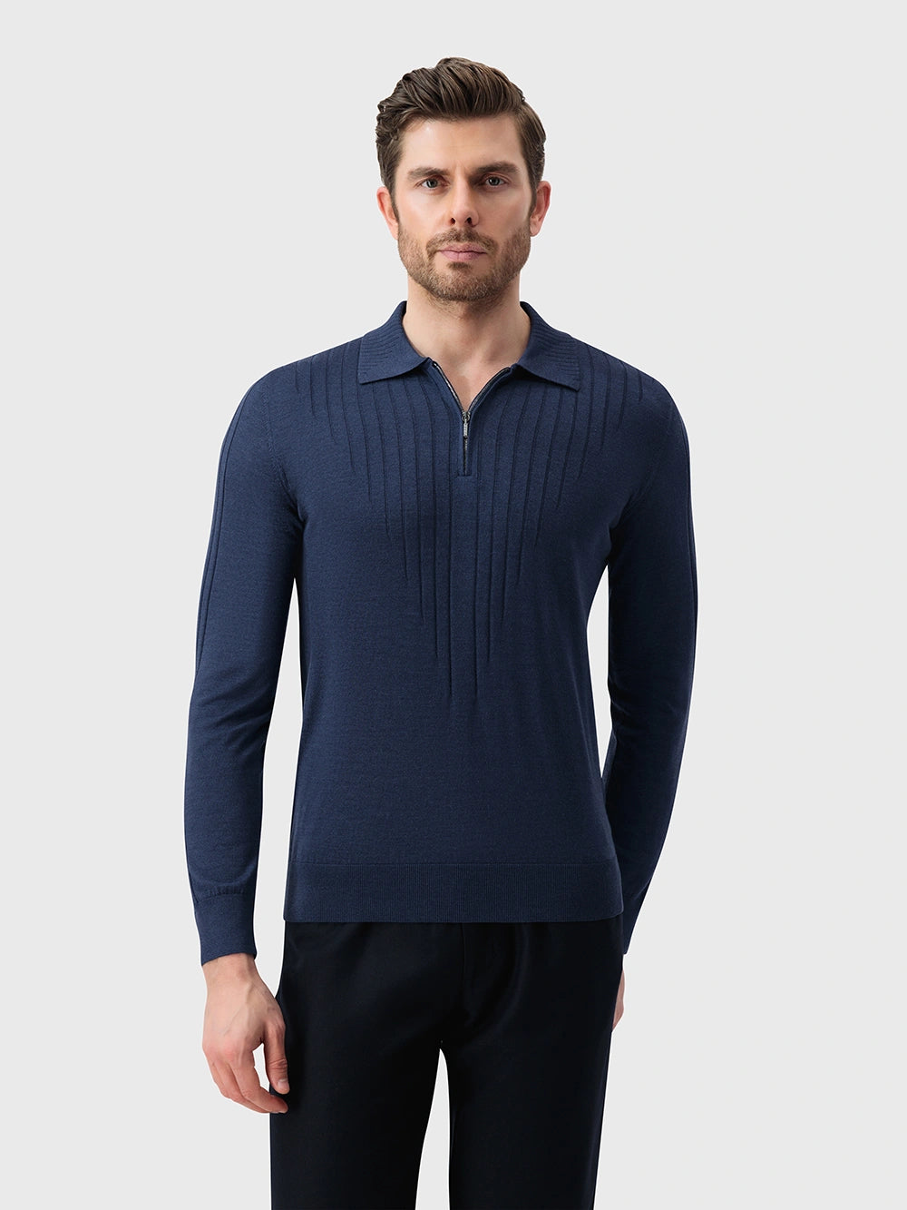 Wool-Silk Blend Half-Zip Knit with Inverted V Rib Panel – Smoke Blue