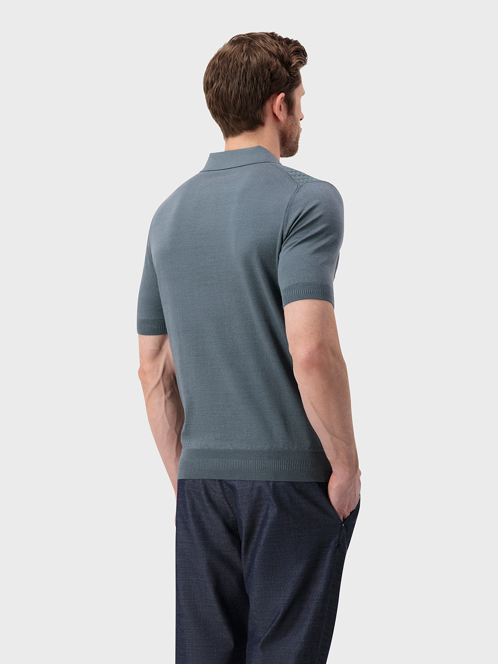 "Прямоугольное поло из шелка и хлопка с узором в виде крокодила - бледный хаки