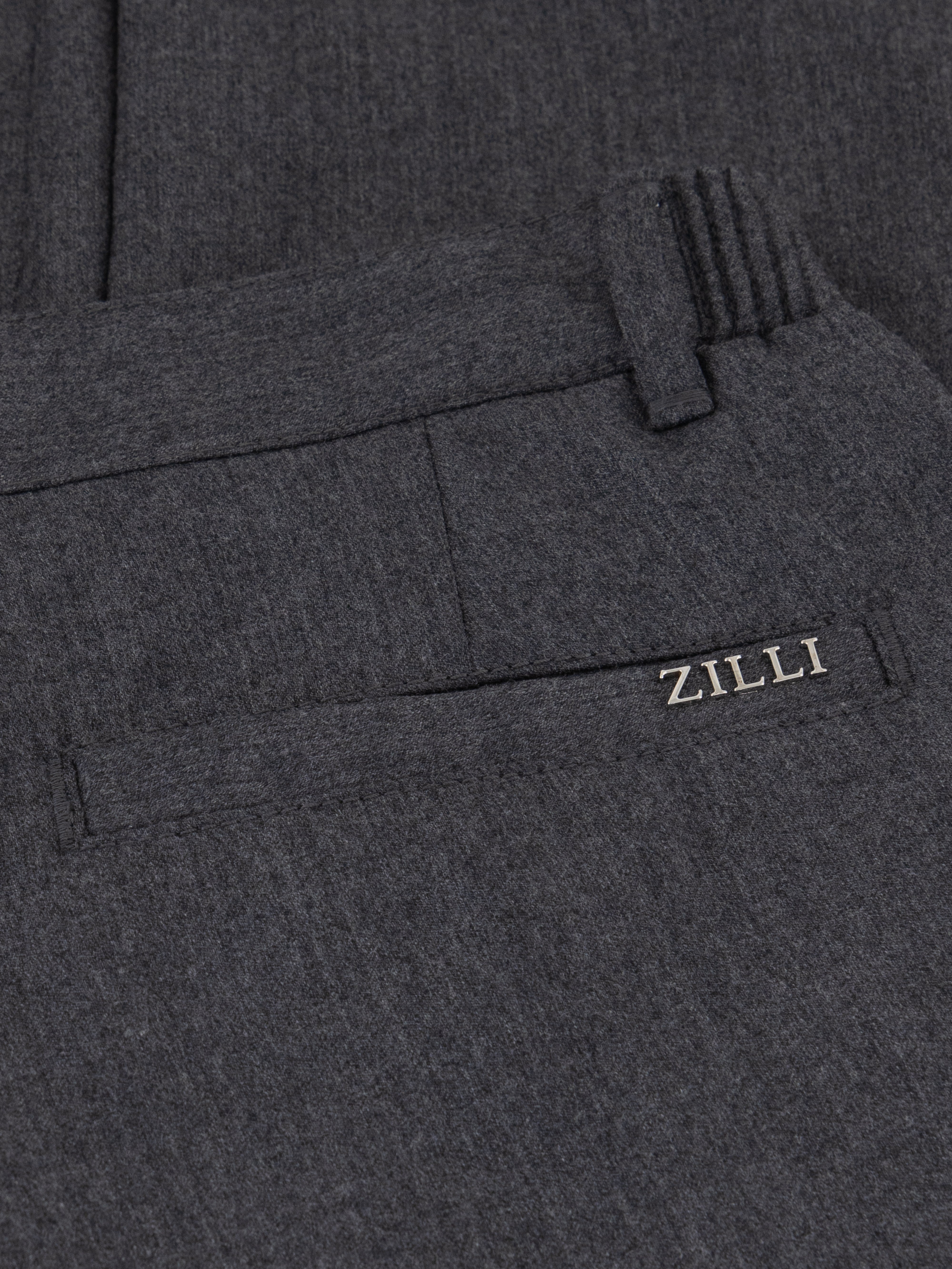 Шерстяные брюки светло-серого цвета