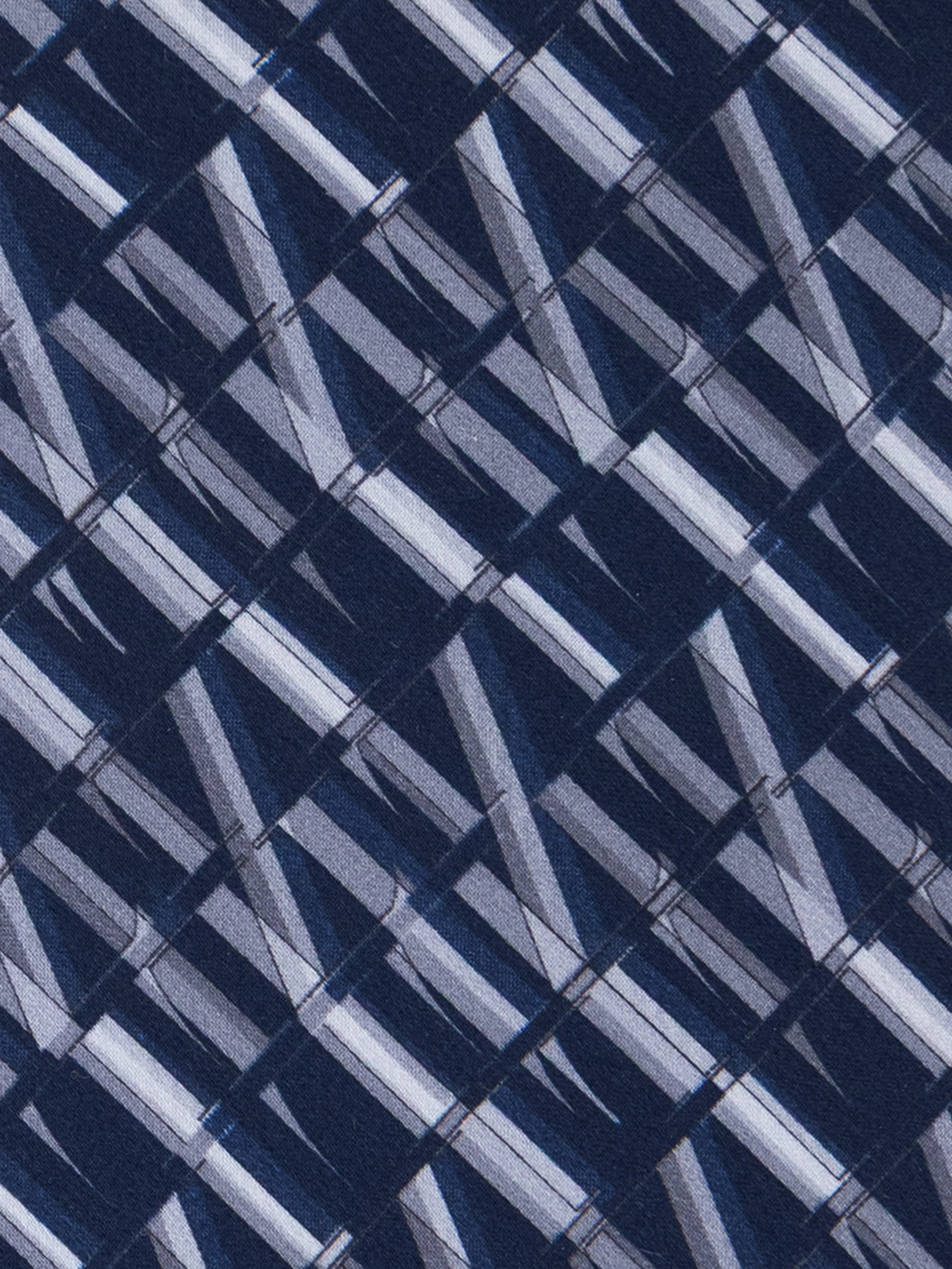 Silk Geometric Pattern Tie - Dark Navy