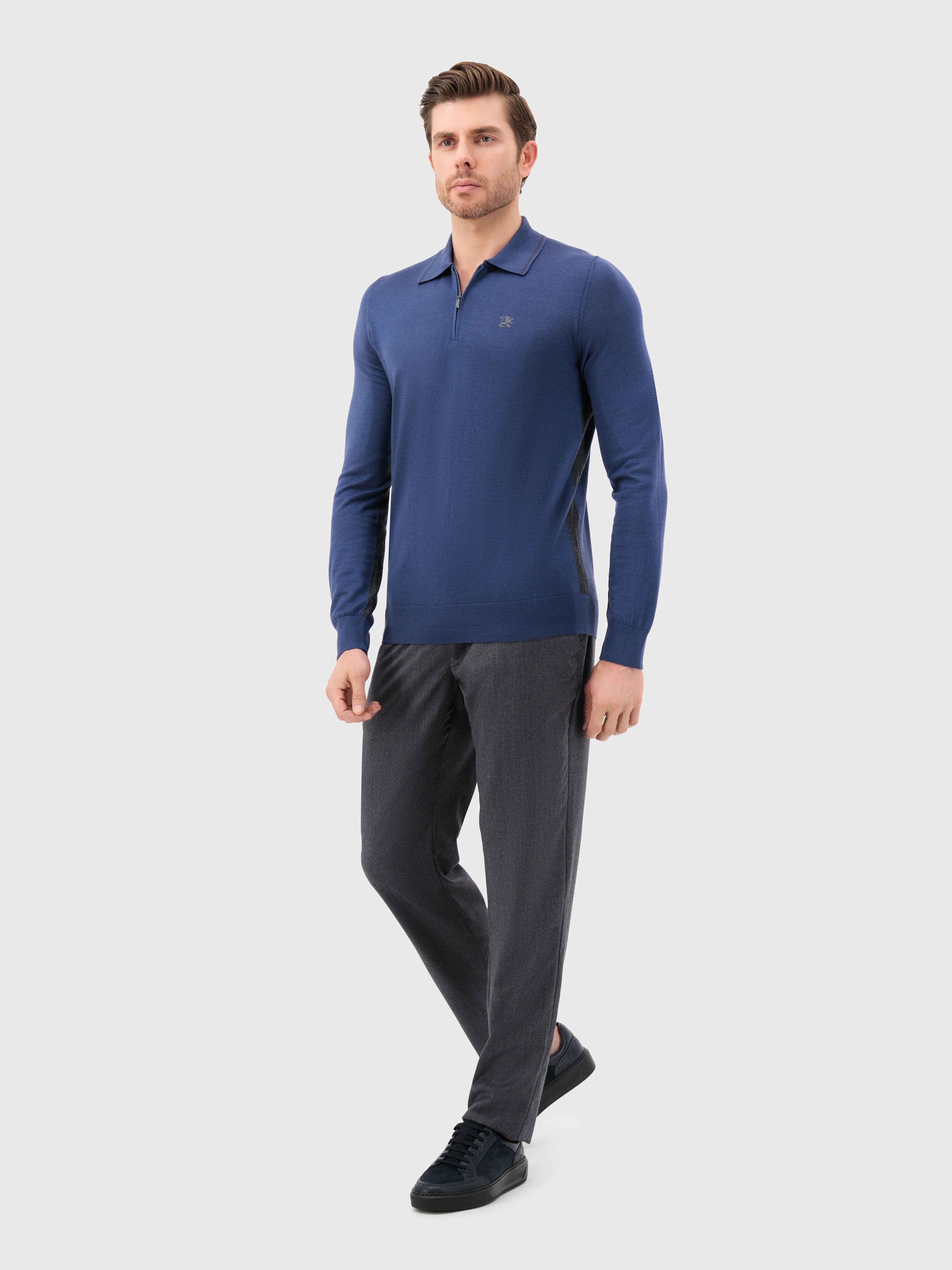 Рубашка-поло с длинным рукавом и вышивкой эмблемы грифона дымчато-голубая