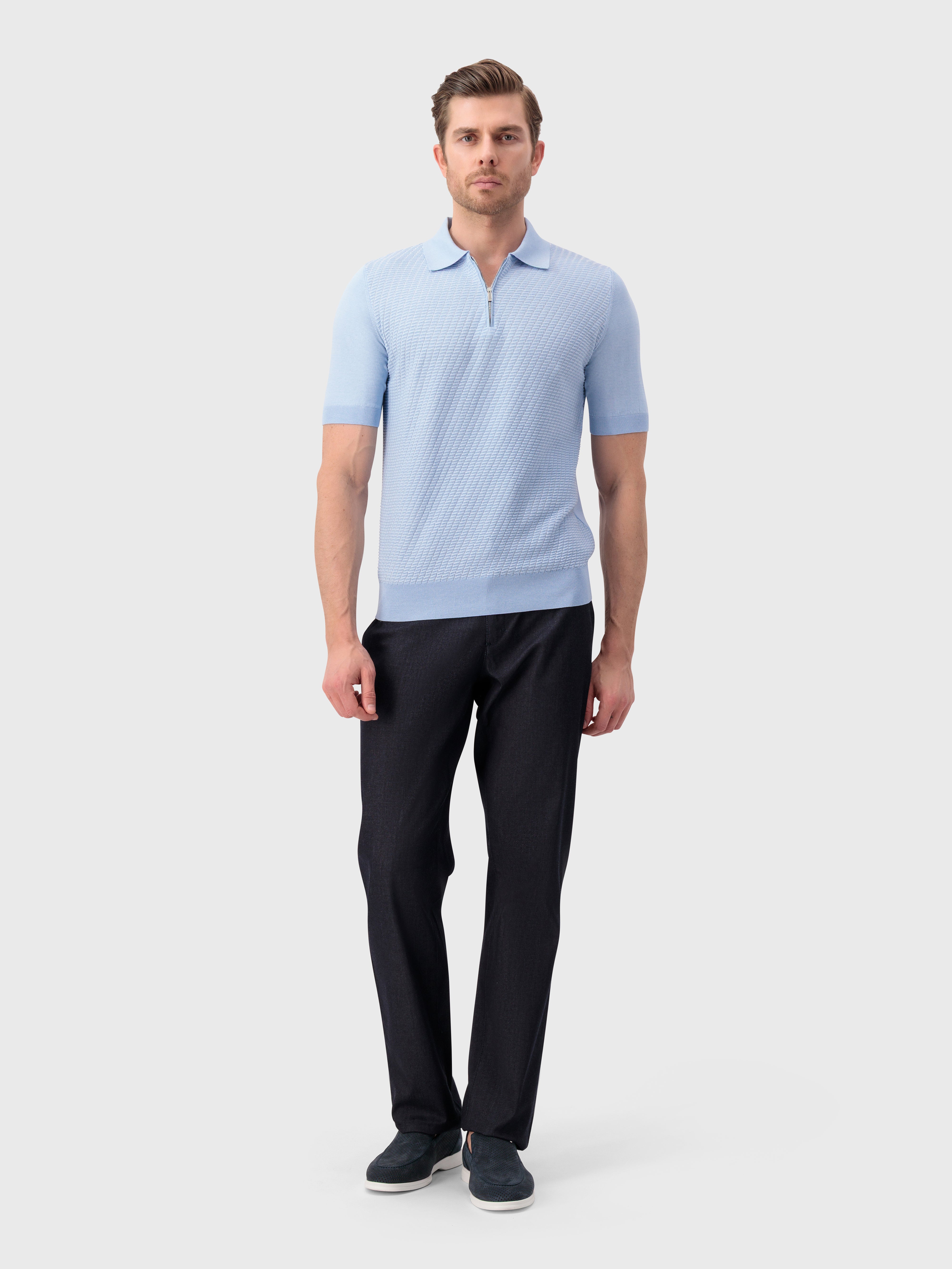 Трикотажное поло из шелка и хлопка с отделкой под крокодила "Корзинка" - бледно-голубой оникс