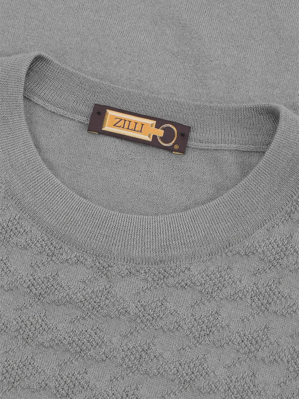 Свитер с круглым вырезом