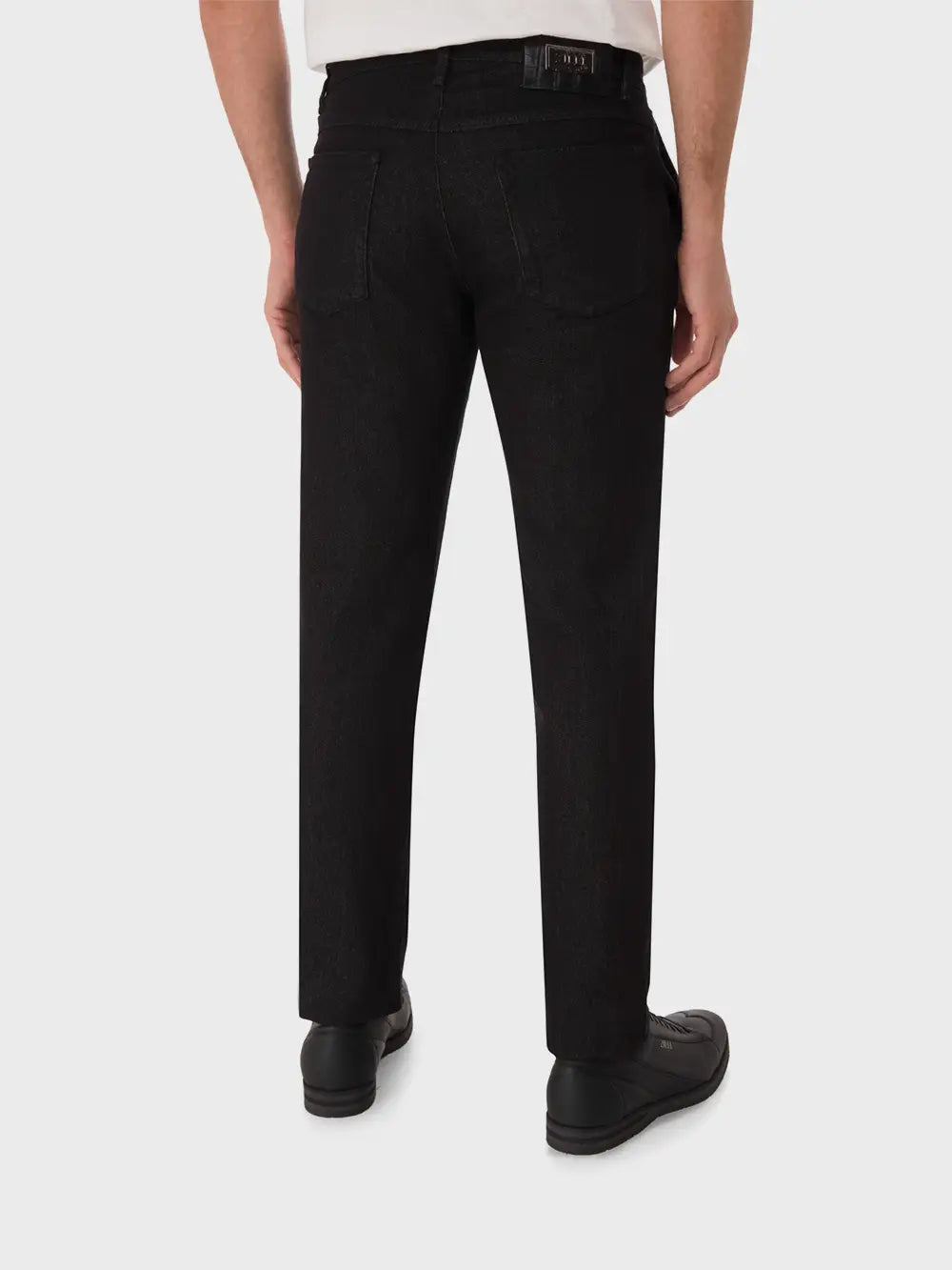 Облегающие джинсы