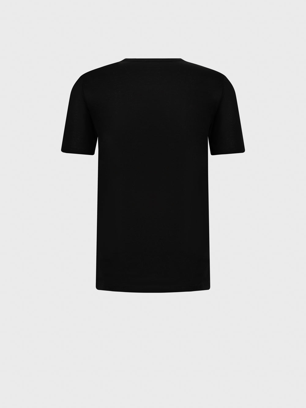 Классическая футболка с V-образным вырезом