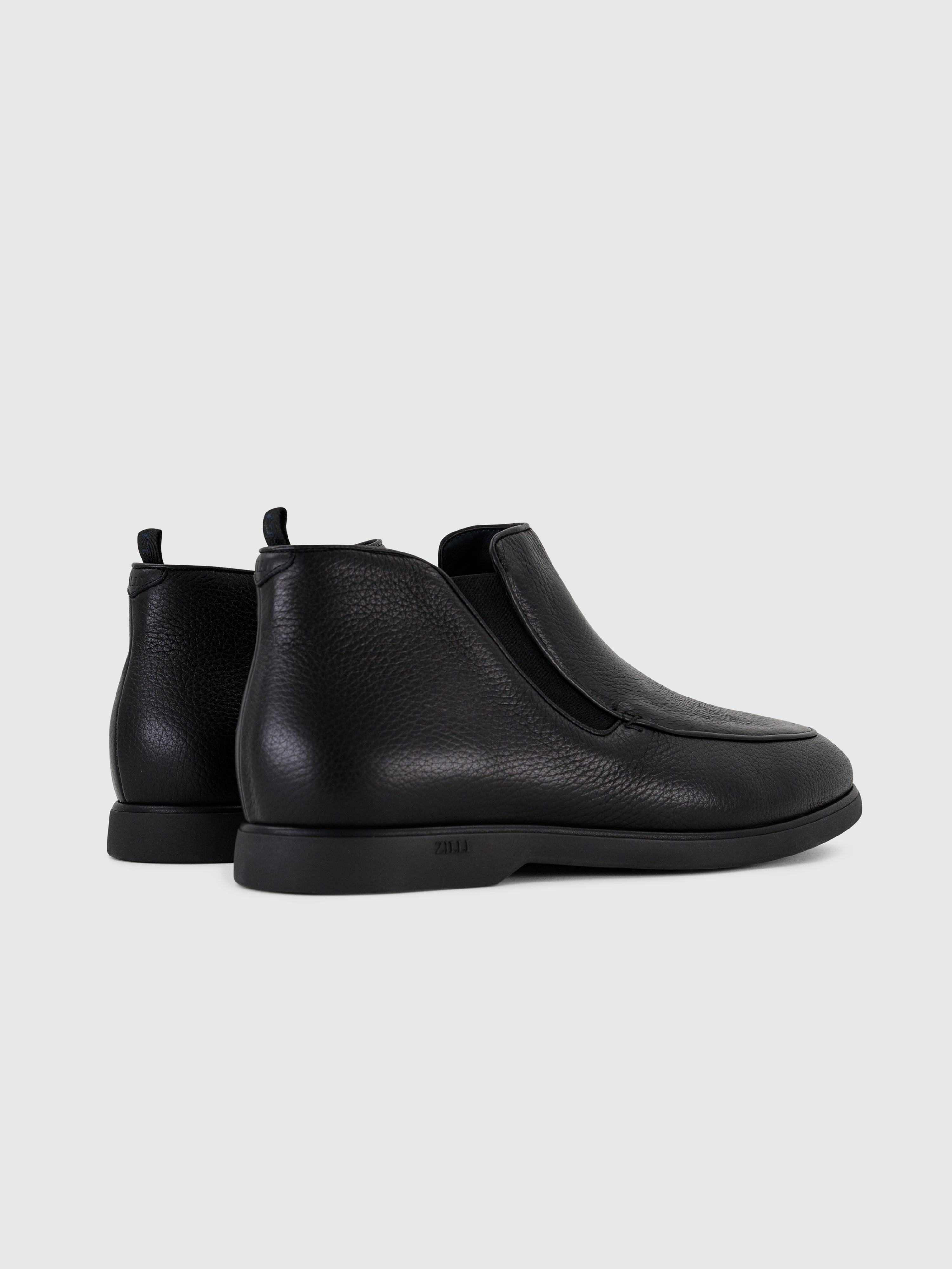 Черные повседневные слипоны из оленьей кожи