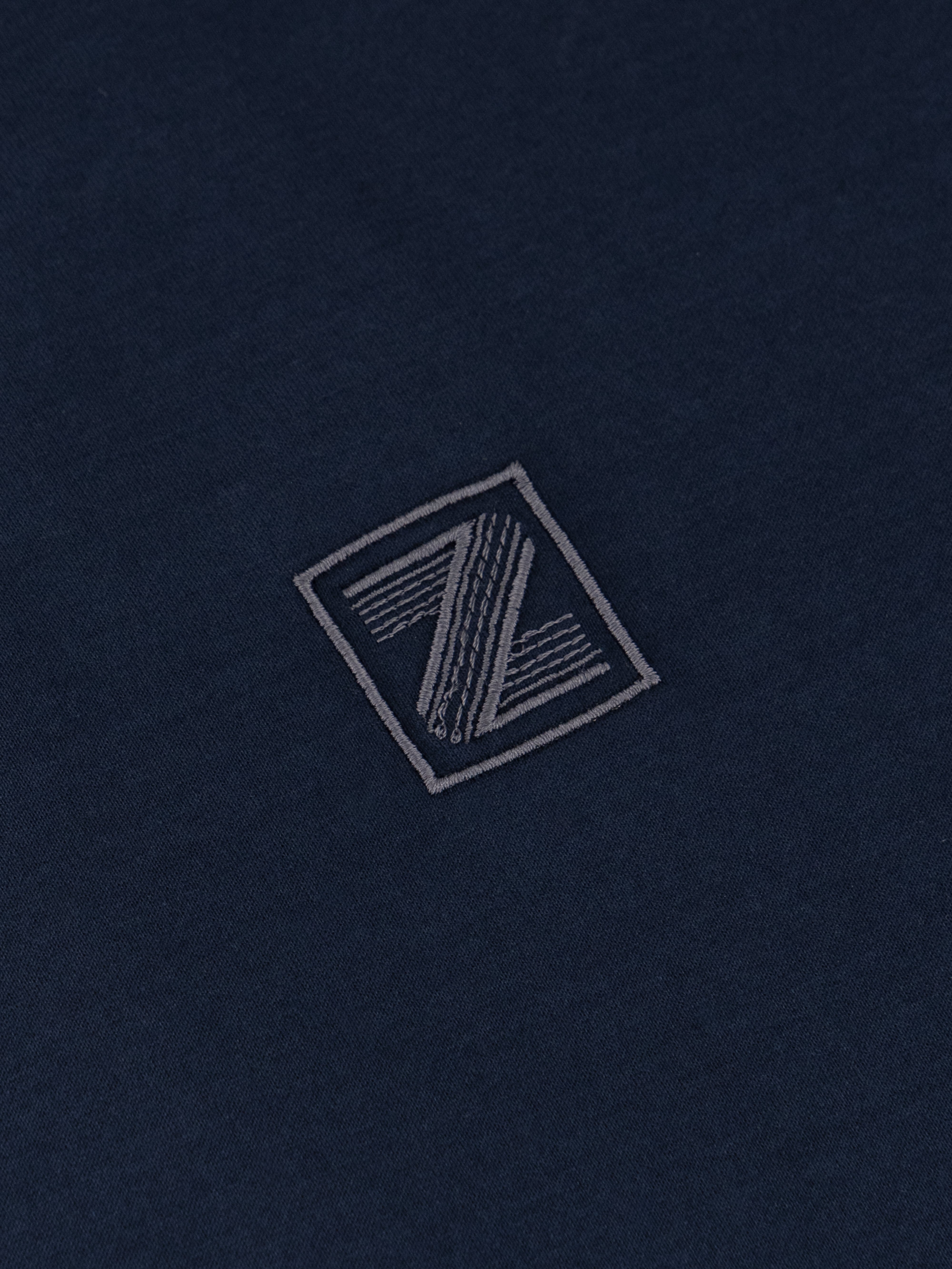 Облегающая футболка темно-темноморского цвета