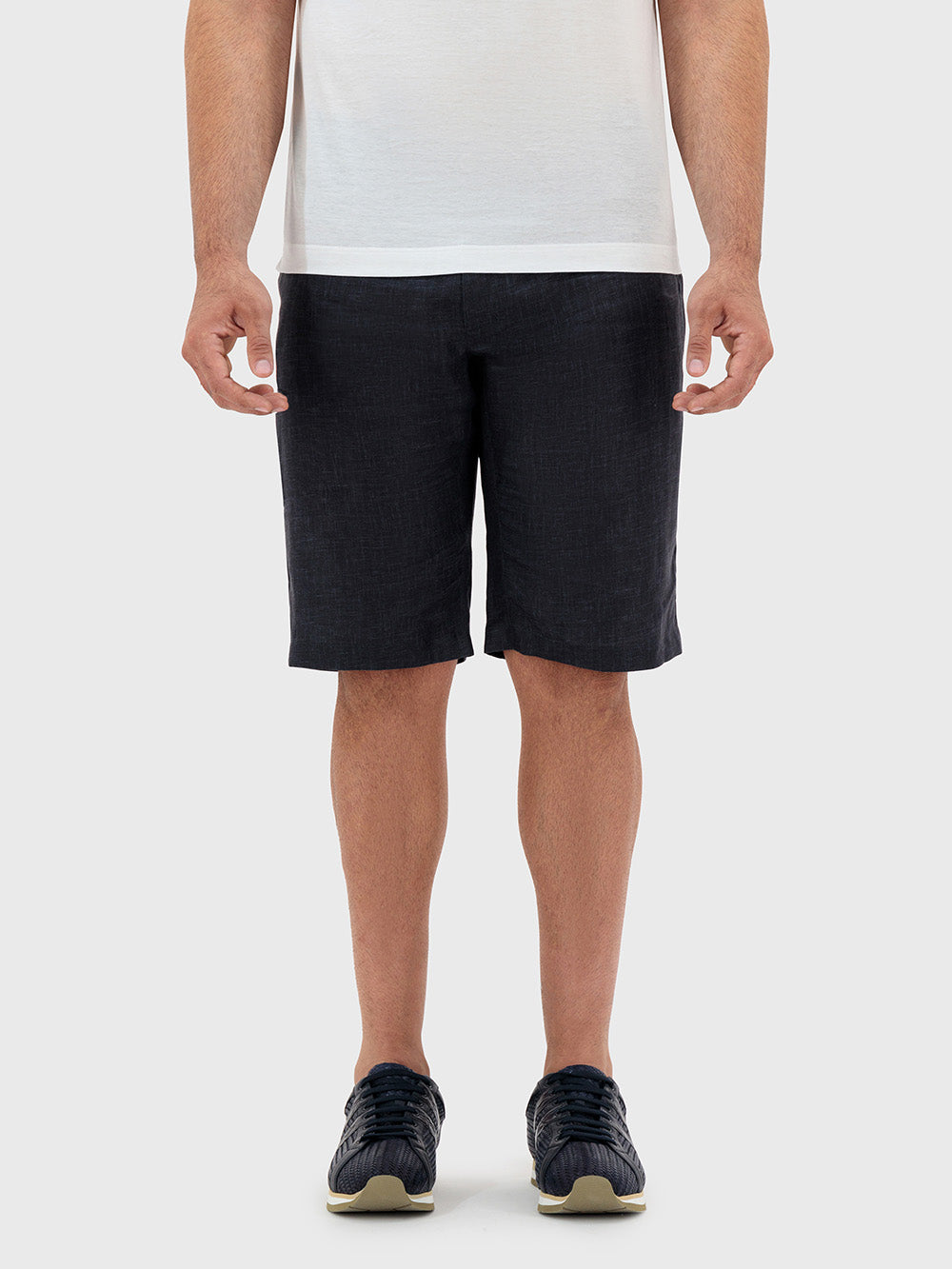 Льняные шорты