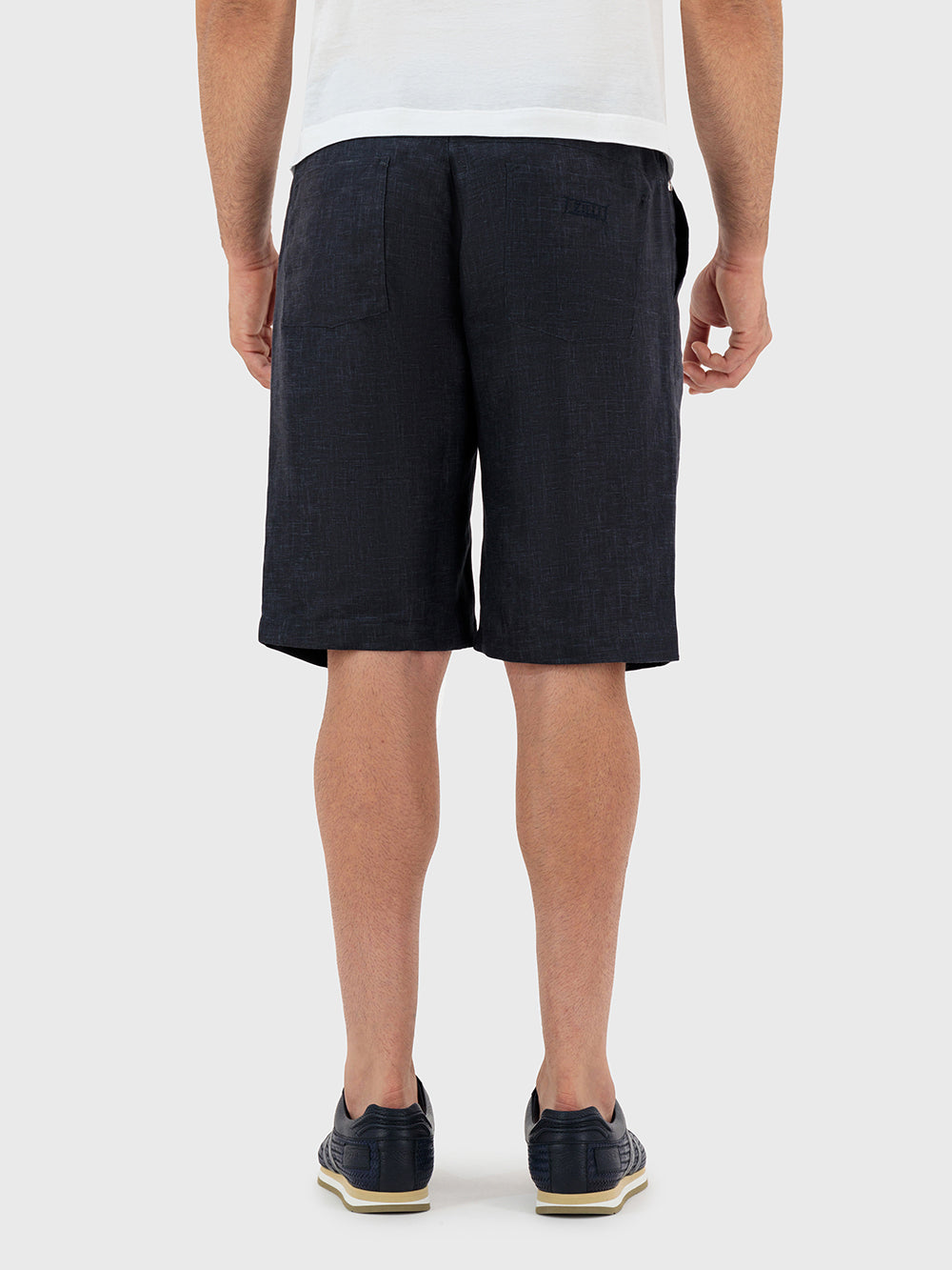 Льняные шорты