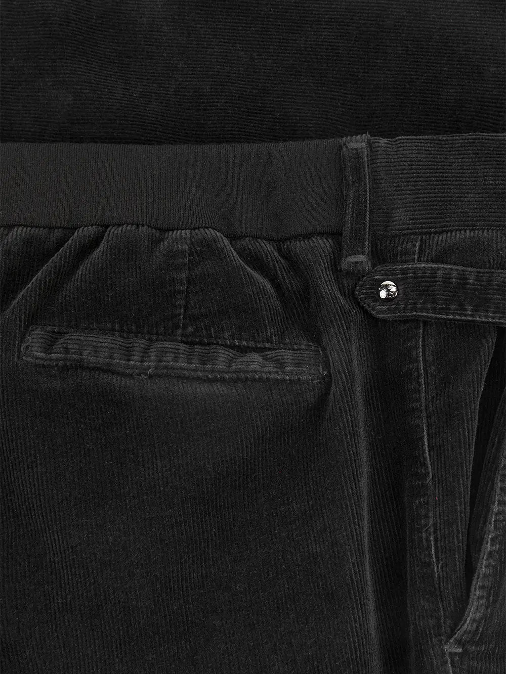 بنطلون محبوك