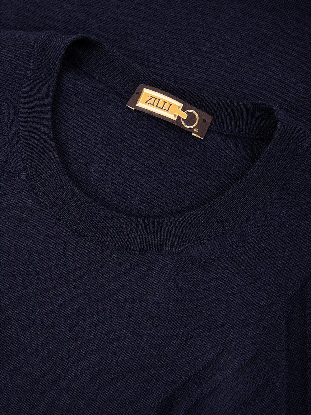 كنزة صوفية برقبة مستديرة