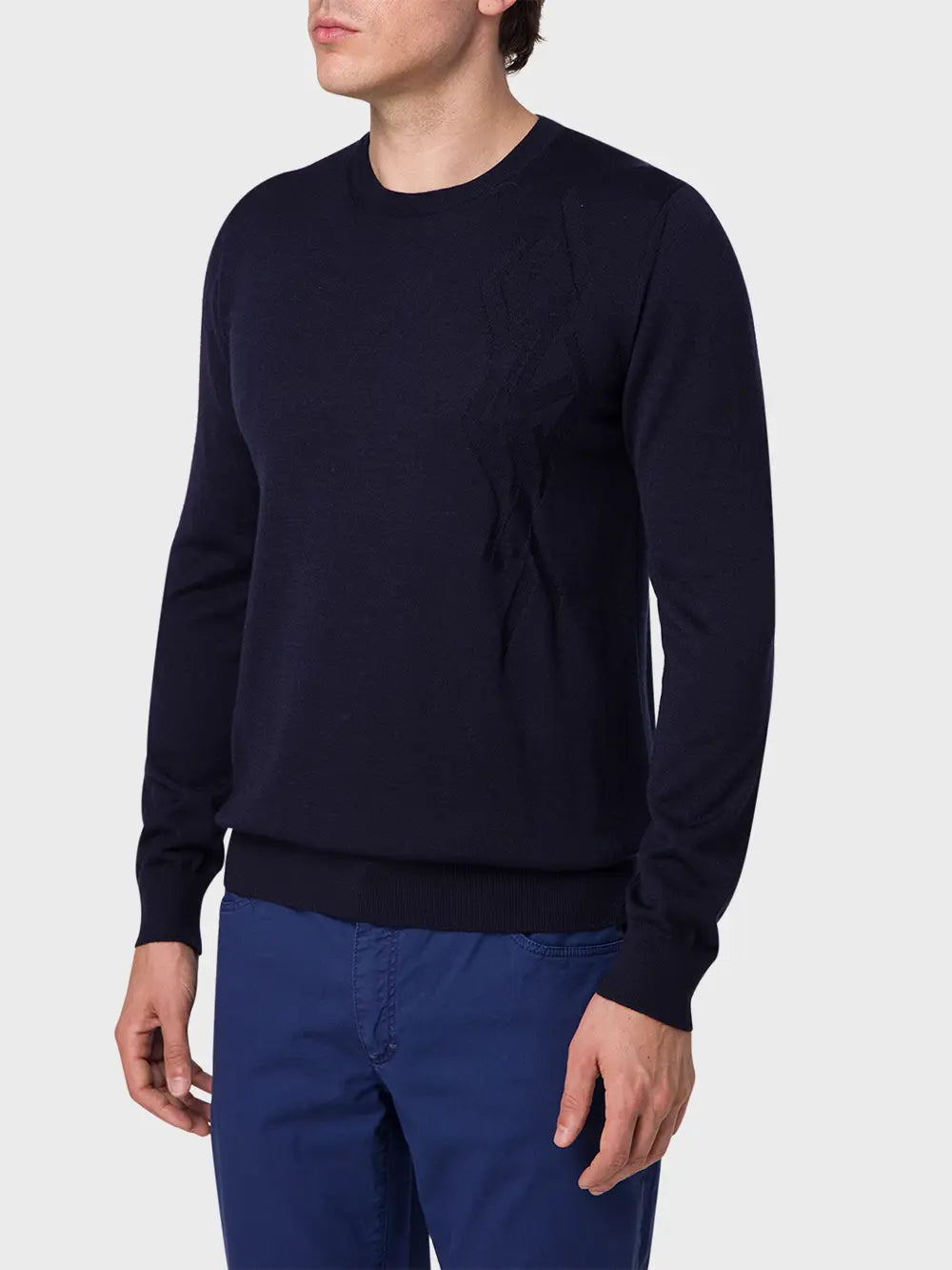 كنزة صوفية برقبة مستديرة