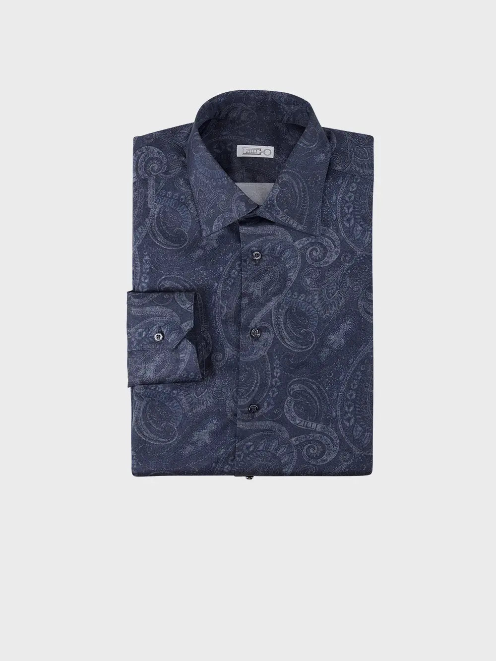 قميص بأكمام طويلة بنقشة بيزلي