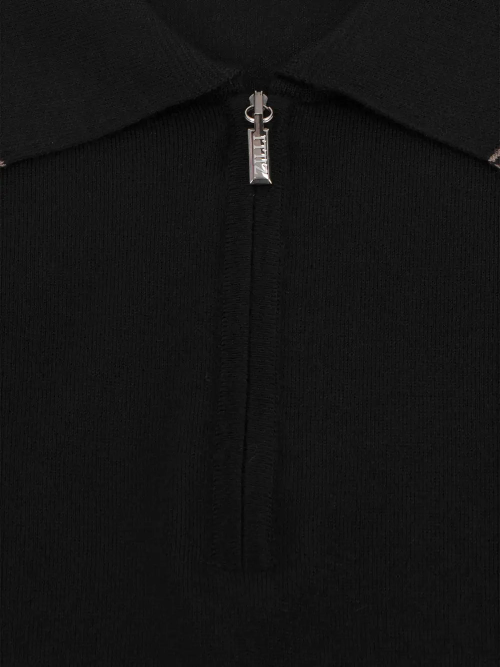 بولو بولو بأكمام طويلة بسحاب مع تطريز ميكرو غريفون