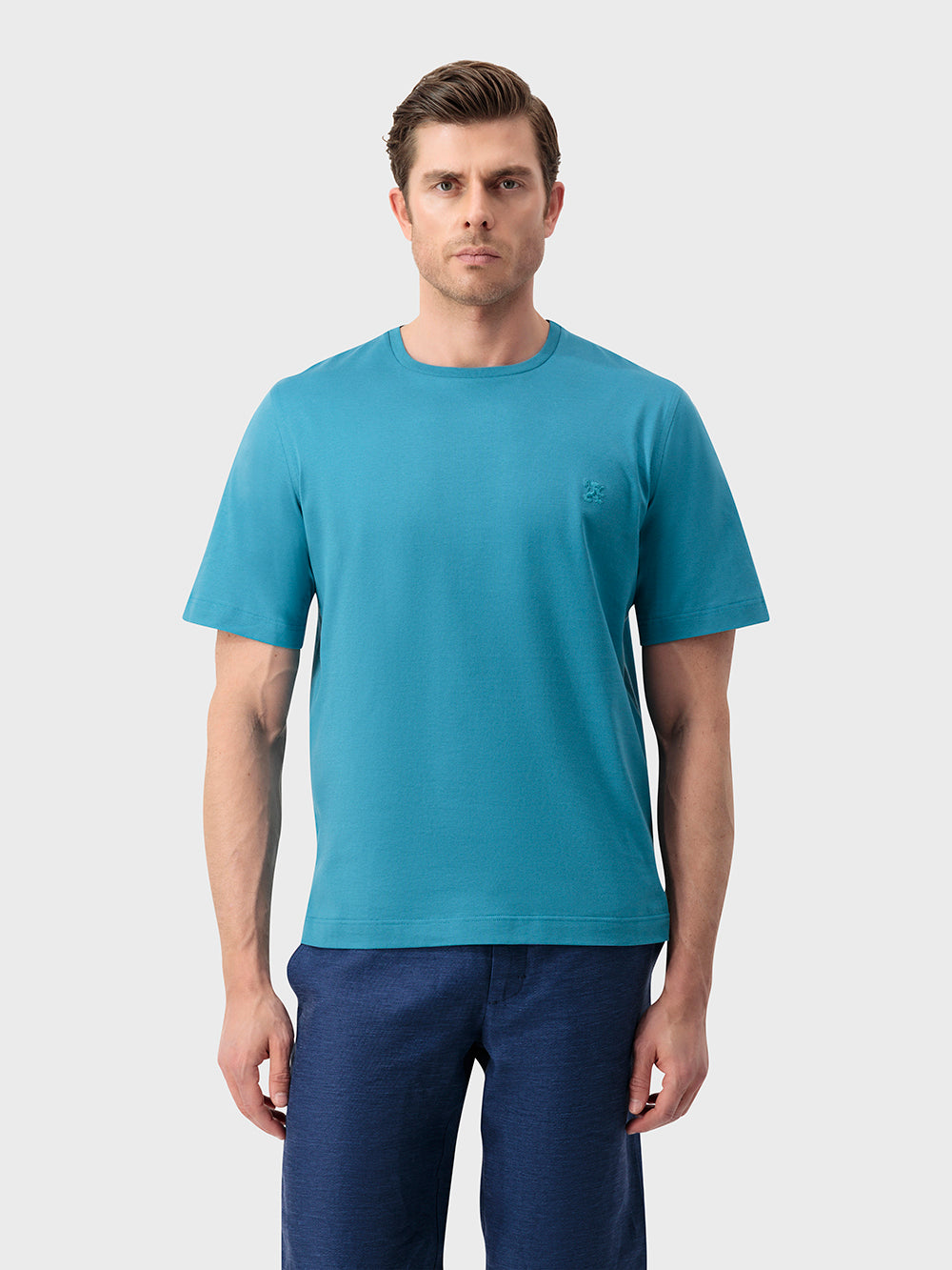 قميص قطني مطرز بتطريز "زيللي كلوب ليون" - طاووس