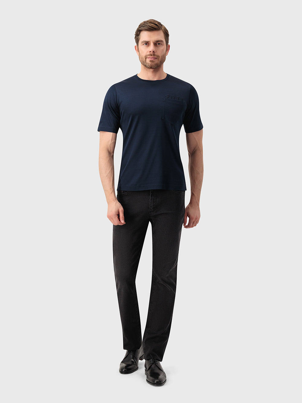 شعار التي شيرت - كحلي داكن