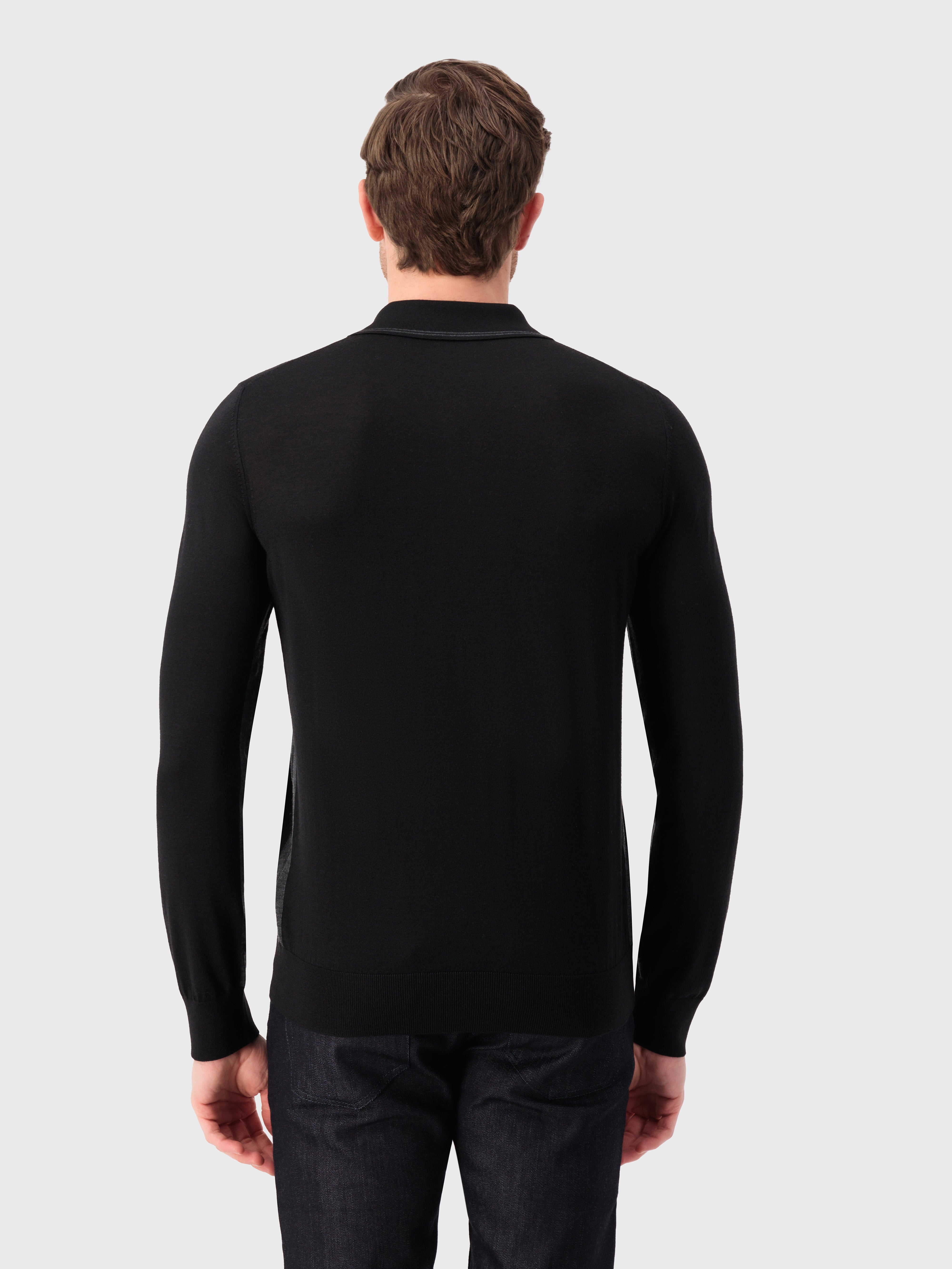 قميص بولو بأكمام طويلة مع تطريز شعار غريفون أسود