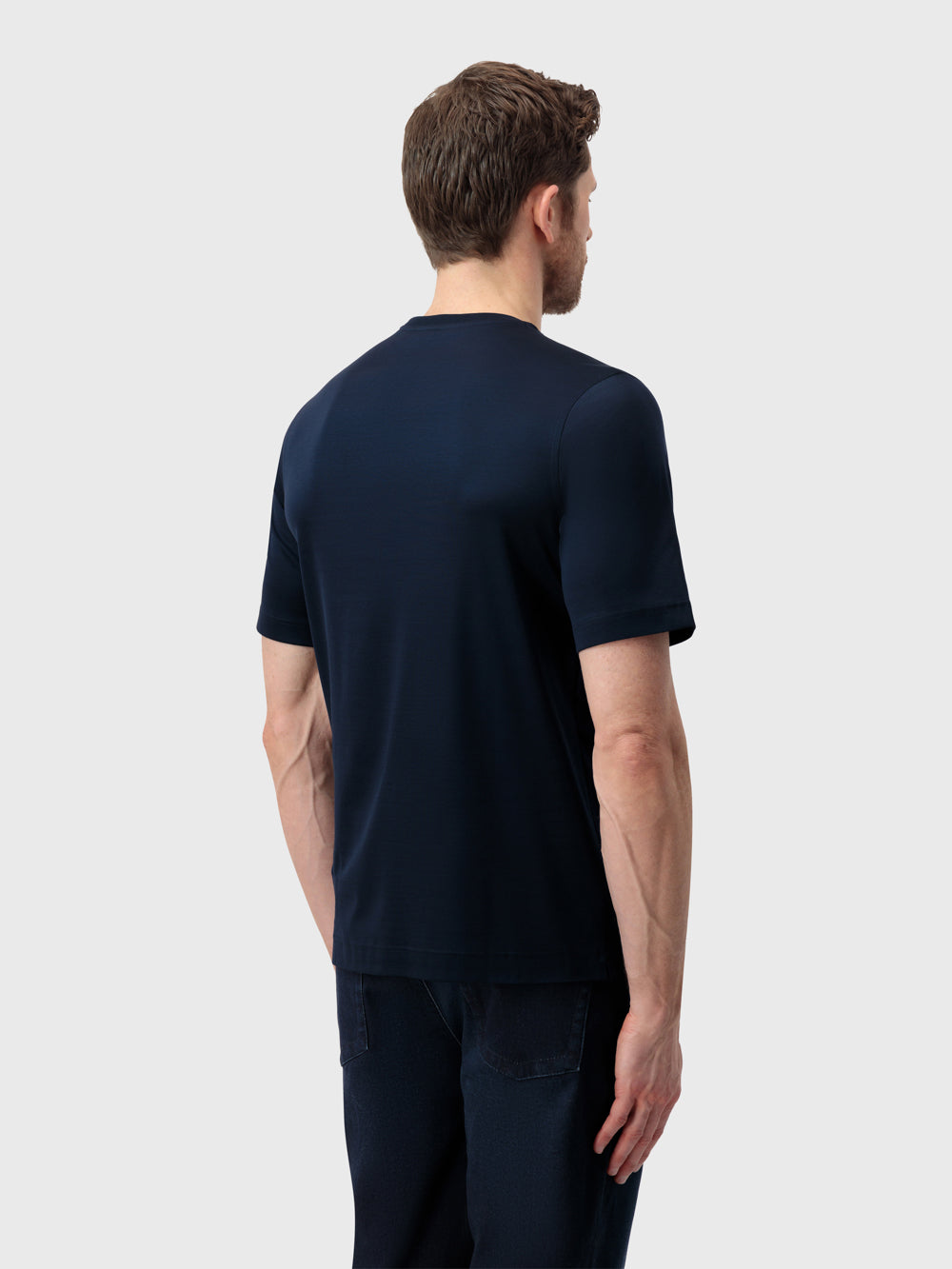 تي شيرت بتطريز أسد كبير - كحلي غامق