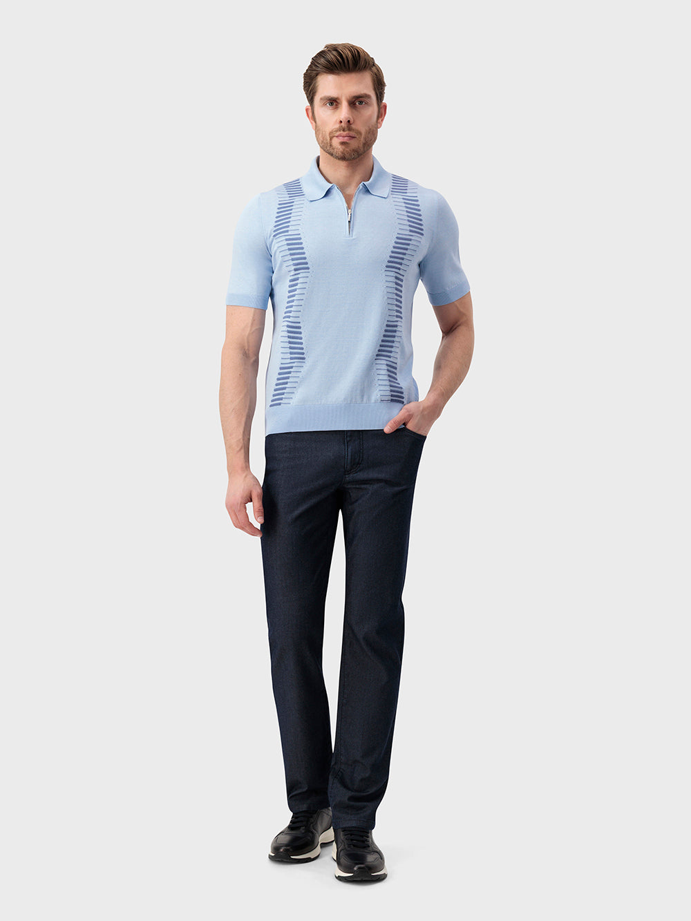 بولو محبوك بنقوش هندسية من الحرير والقطن - أزرق أكسفورد