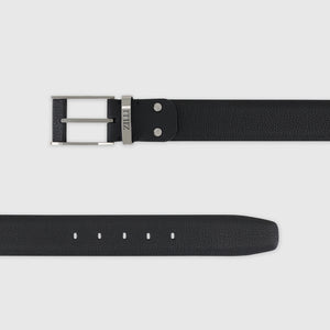 حزام من جلد العجل المحبب والمطلي بالروثينيوم 2007 بإبزيم من جلد العجل المحبب - أسود