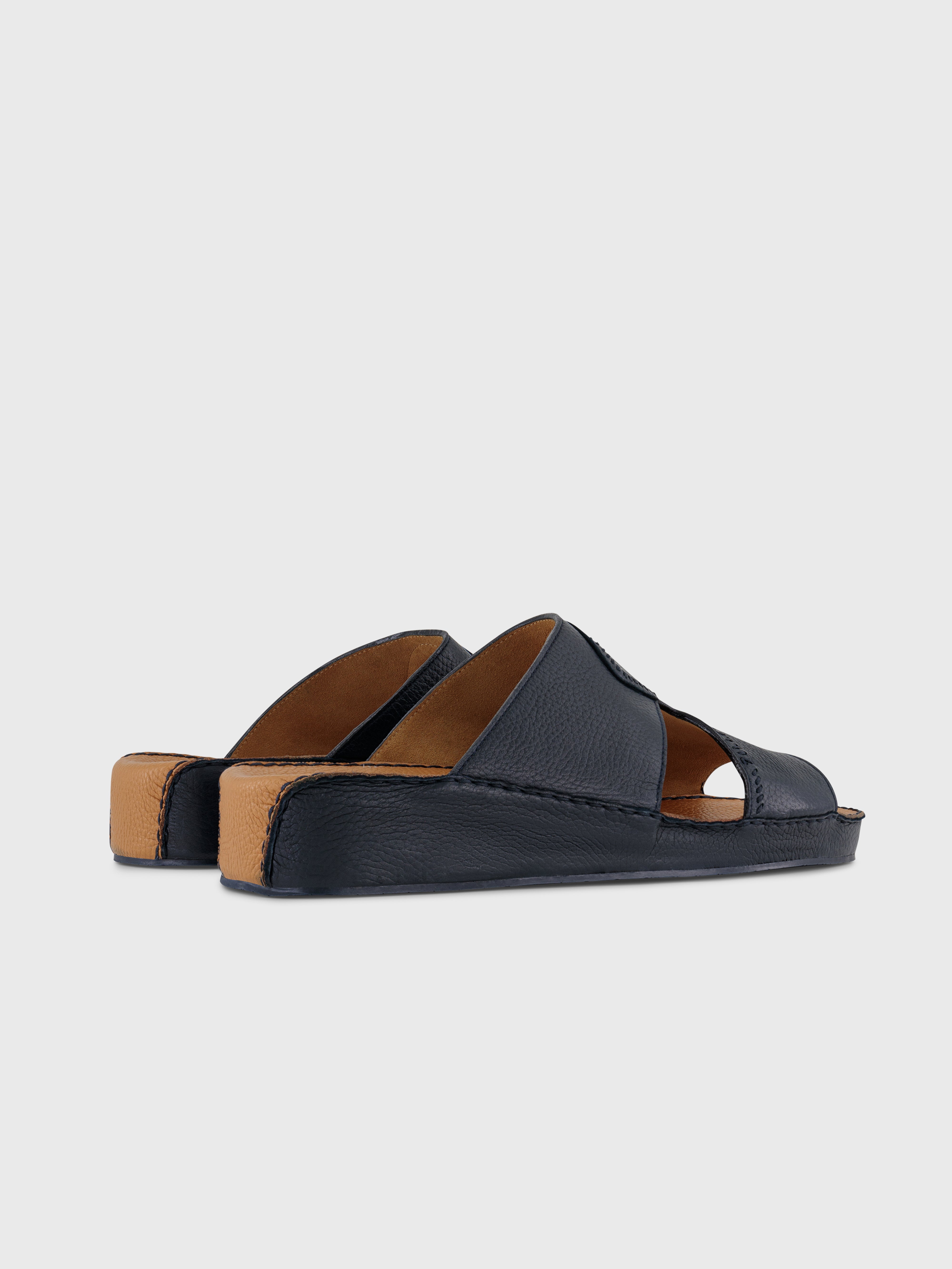 صندل من جلد الغزال - كحلي داكن