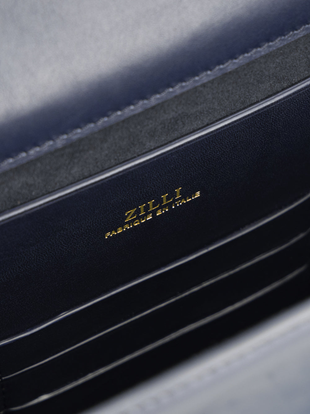 حقيبة كتف من جلد العجل - أزرق كحلي