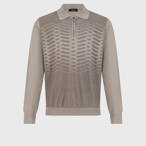 كنزة محبوكة بنقشة مزخرفة بلون أشقر فاتح