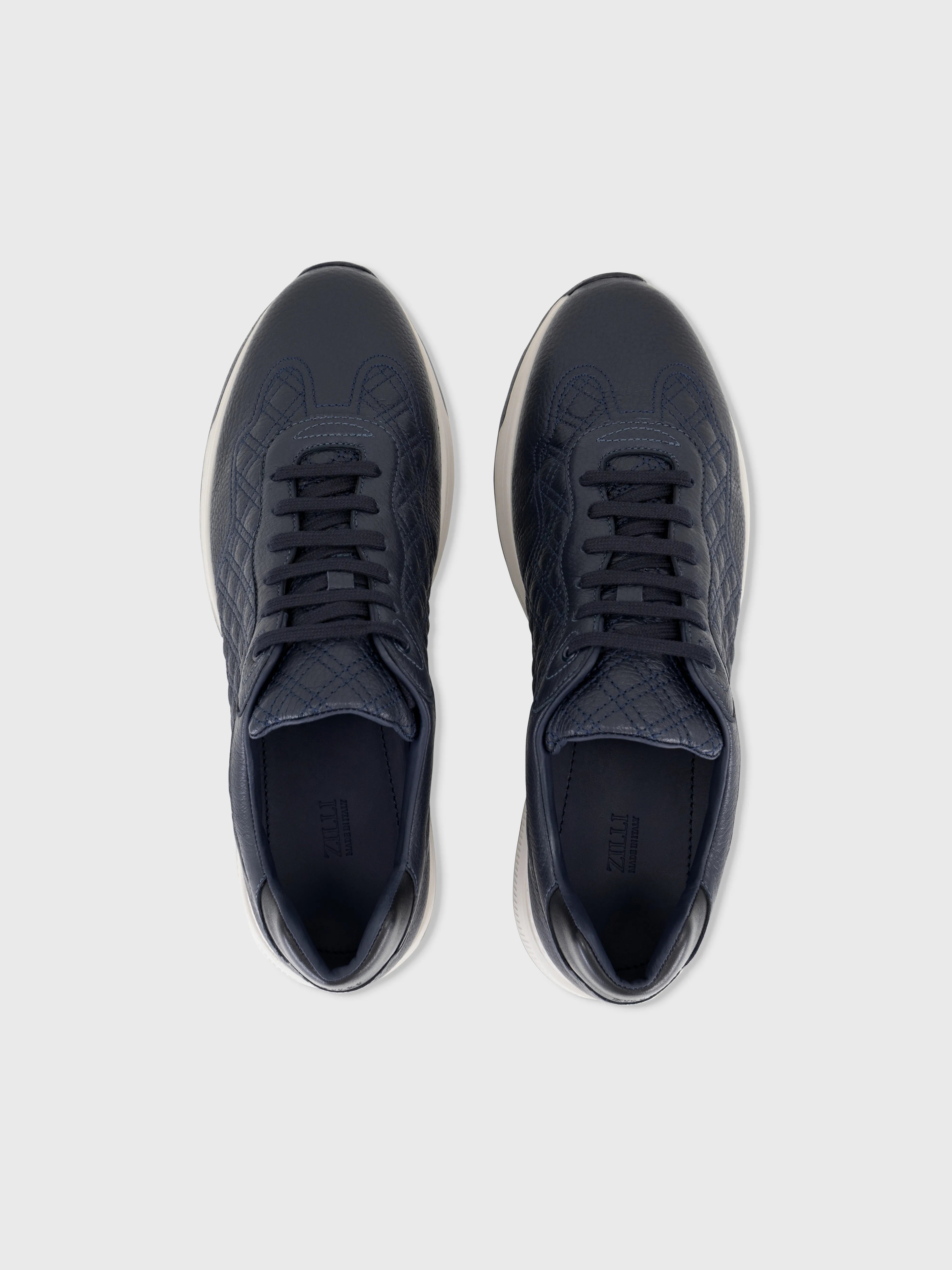 حذاء رياضي جلدي مطرز بالماس - كحلي داكن