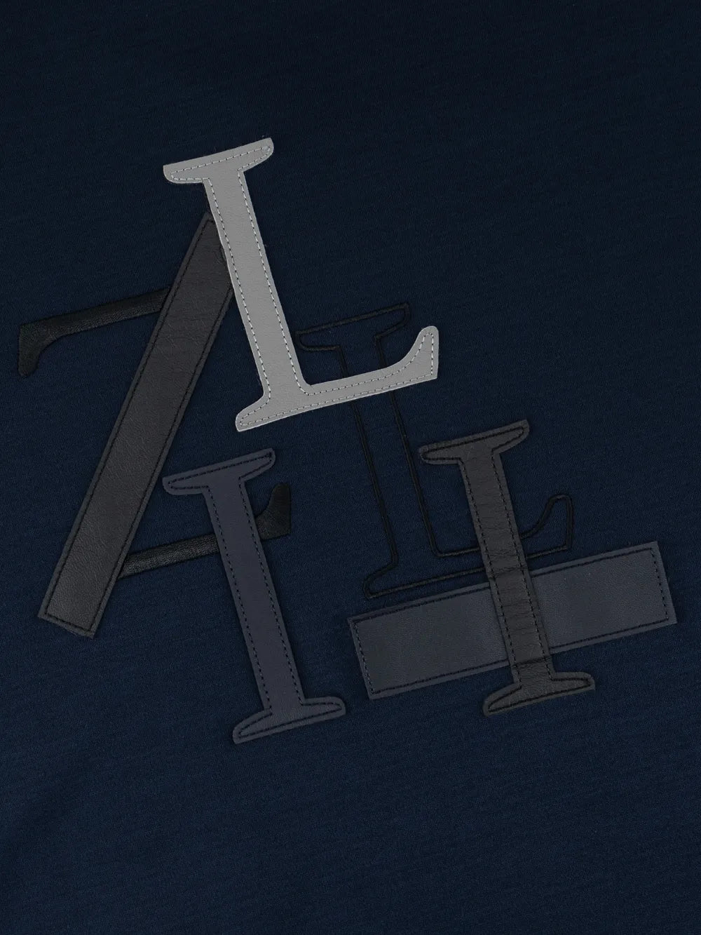 تي شيرت مرقع من زيللي - داكن مرقش