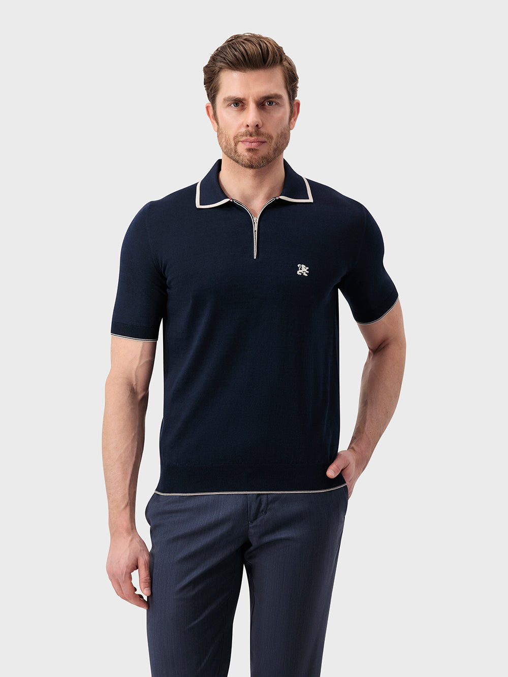 بولو بولو "ليون بيكيه" من الحرير والقطن المحبوك - أزرق كحلي