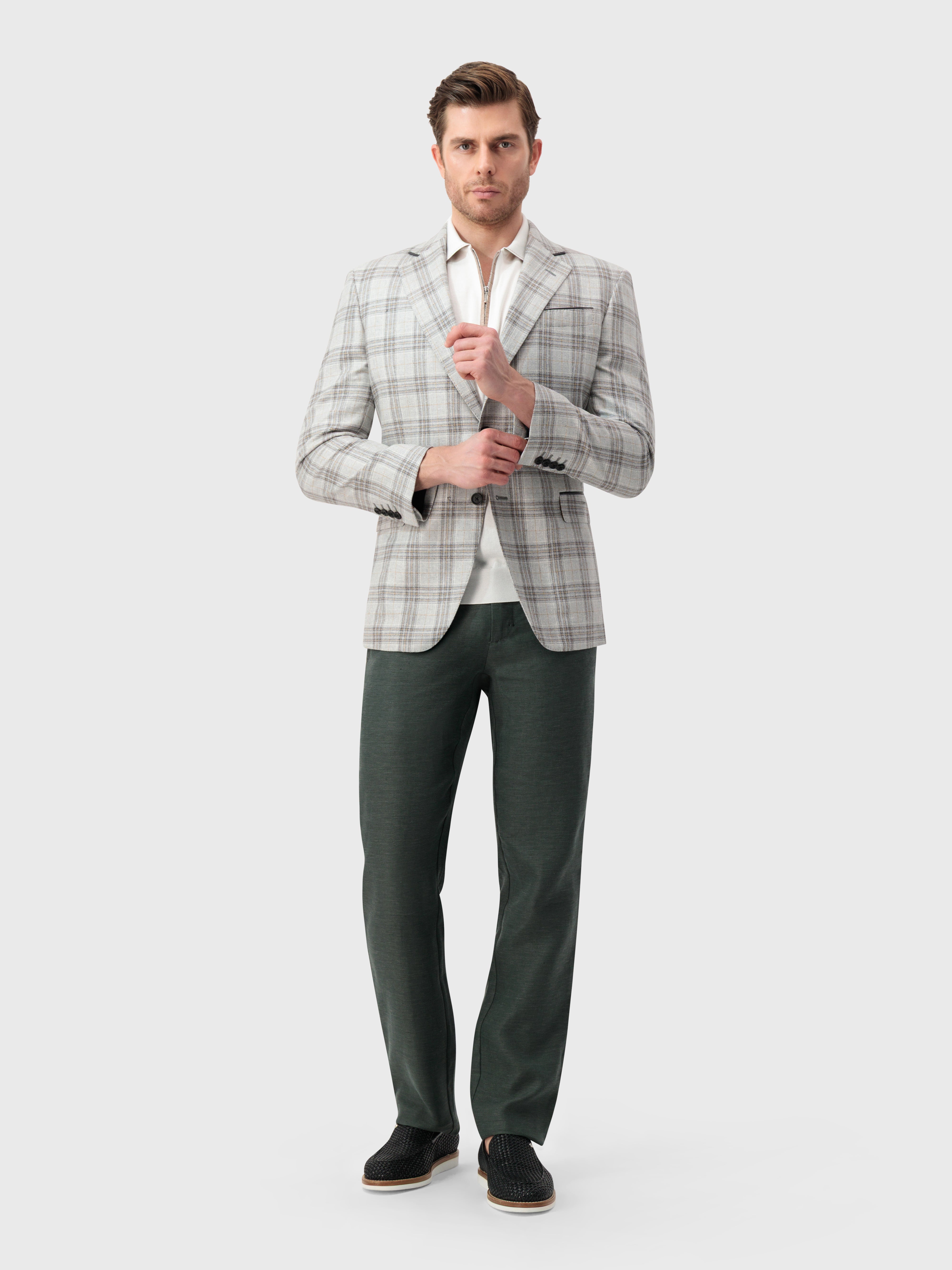 سترة رسمية من الحرير والصوف بخط كامل - كاميل شاحب