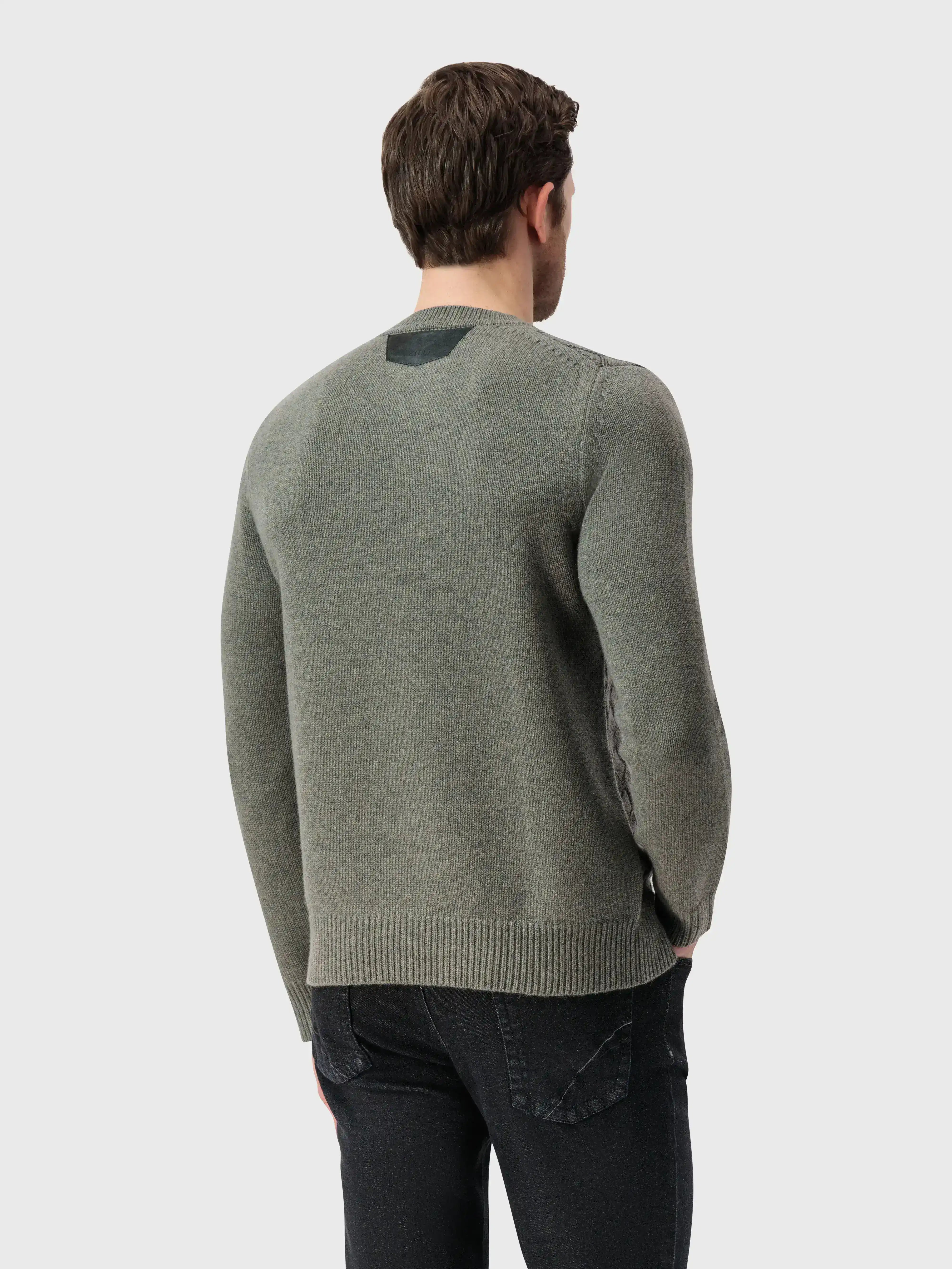 كنزة صوفية من الألماس-بروكيد - يوكاليبتوم الشتاء