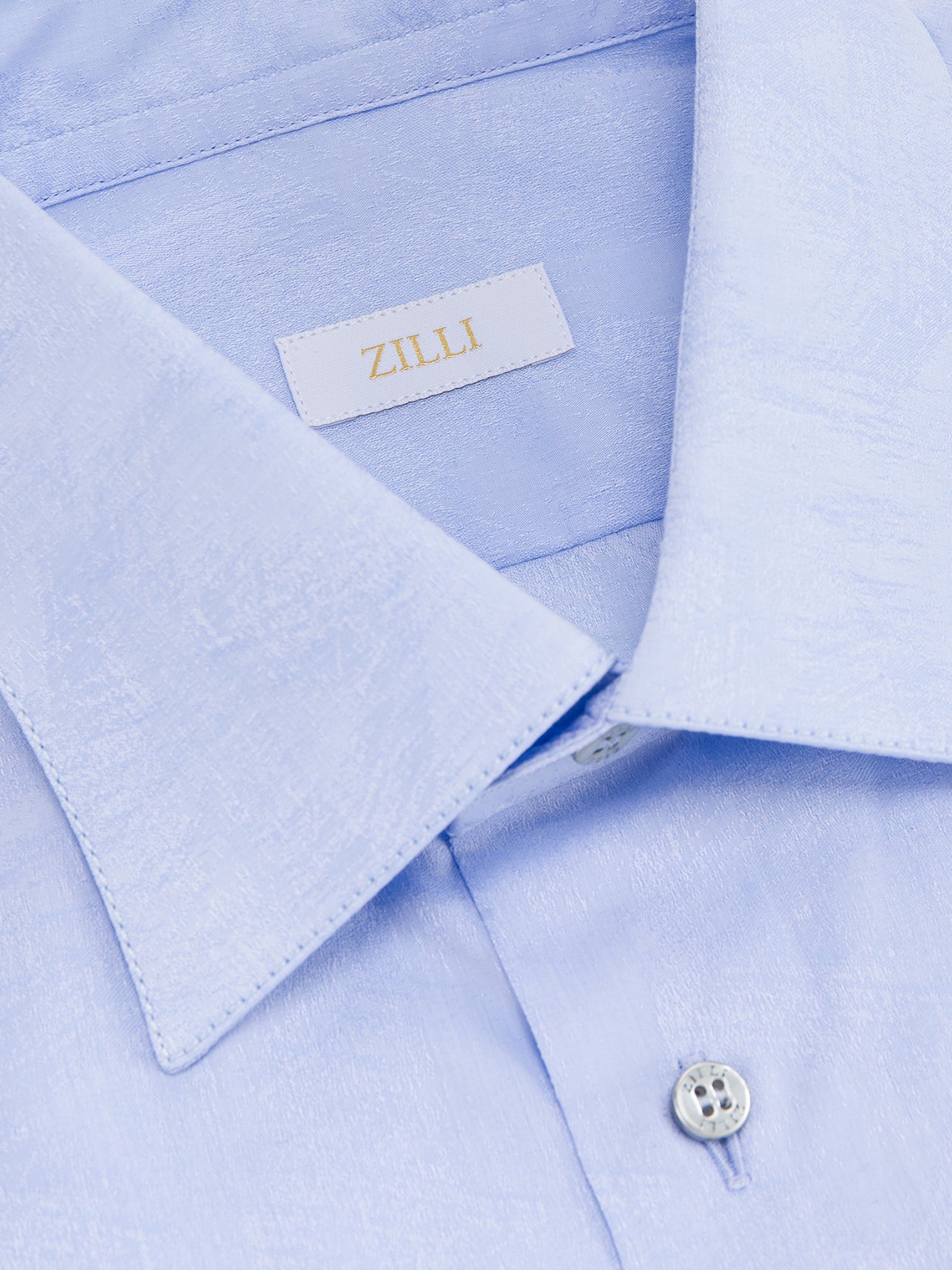 قميص قطن بأكمام طويلة