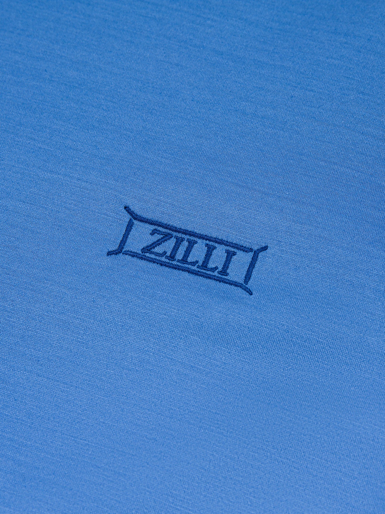 قميص قطن بياقة دائرية برقبة قطنية بإطار زيلي صغير