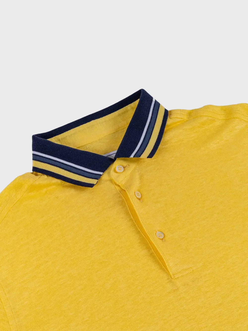 Zilli Short Sleeve Linen Polo Shirt with Classic Button Design