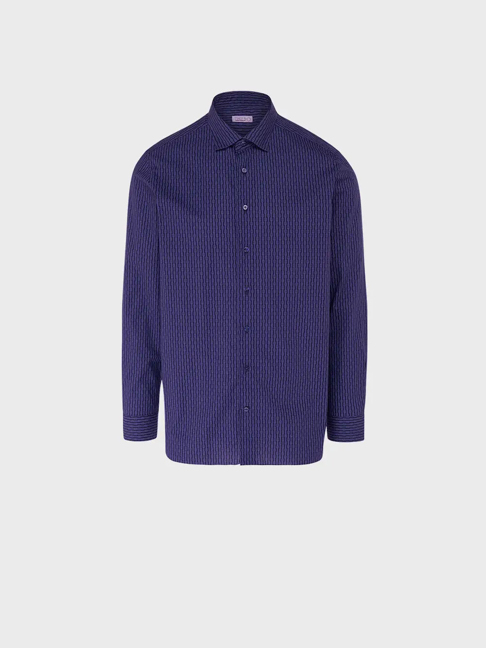 Shirt with Art-Express Knot Pattern