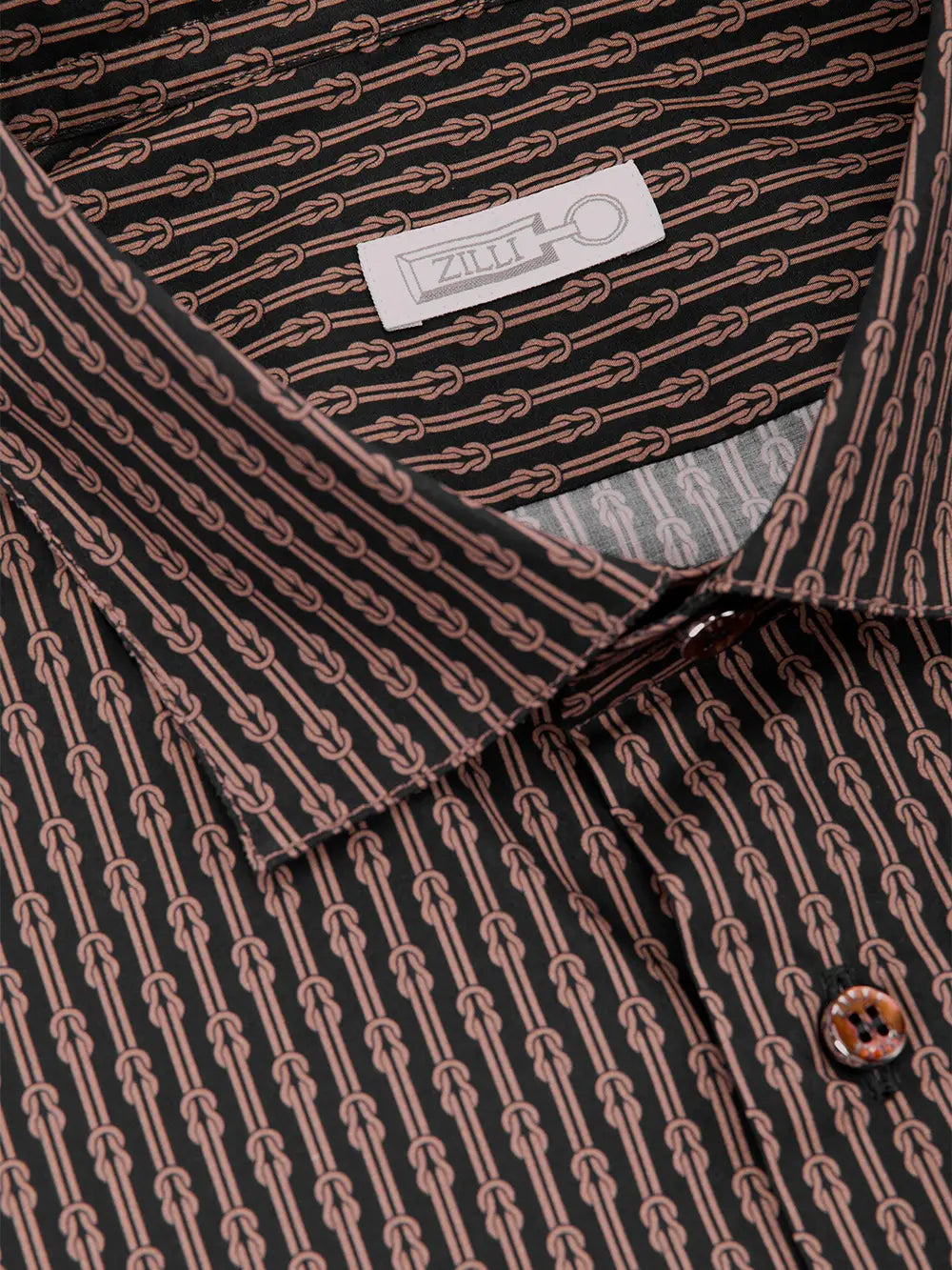 Shirt with Art-Express Knot Pattern