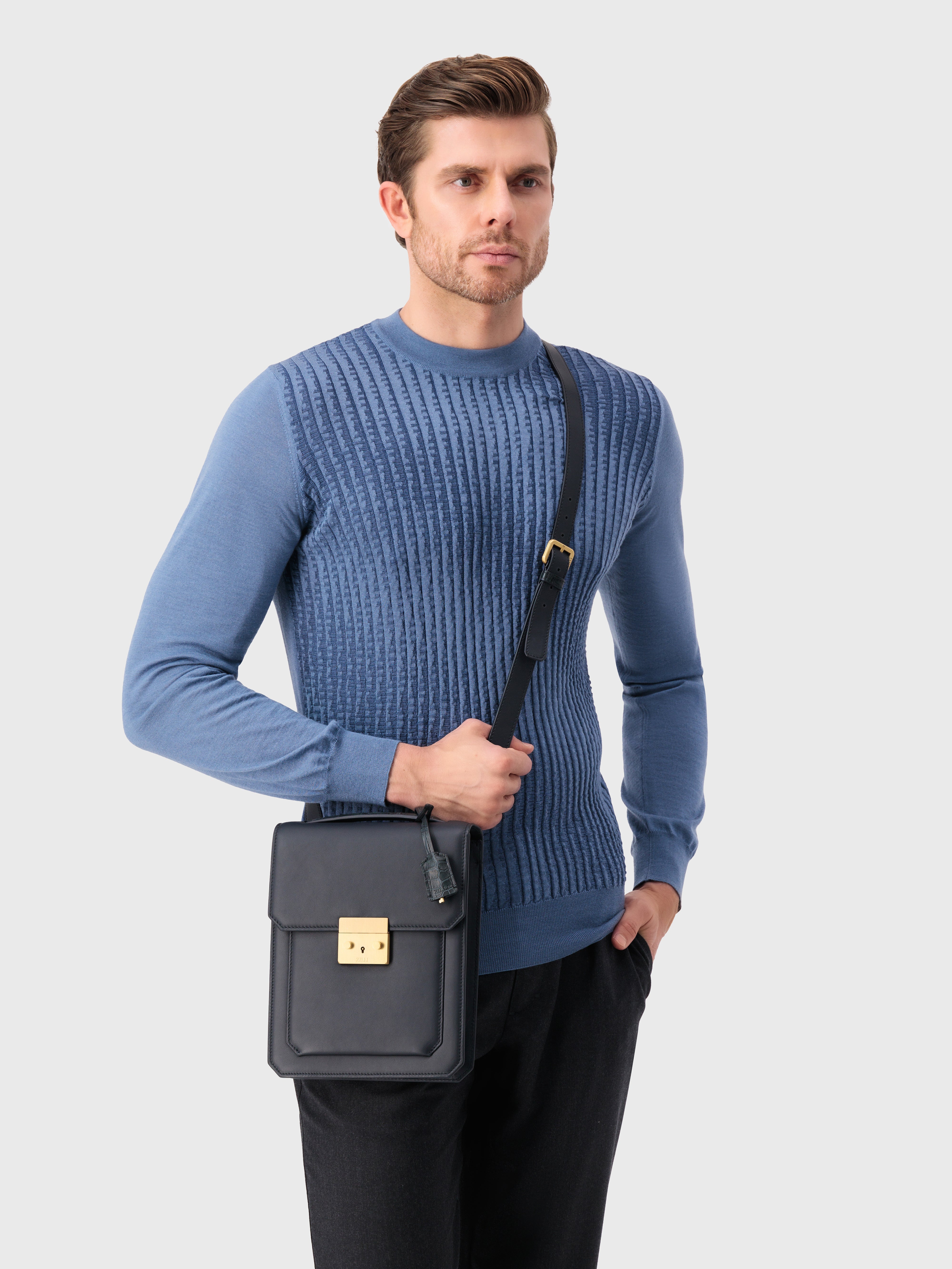 Calfskin Bag with Gold-Finish Zilli Closure - Blue Navy