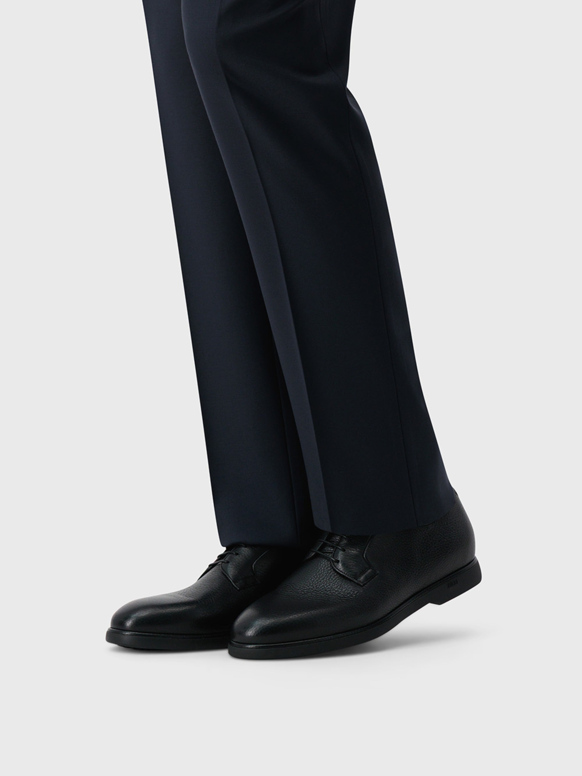 100% Deerskin Lace-Up Shoes - Black